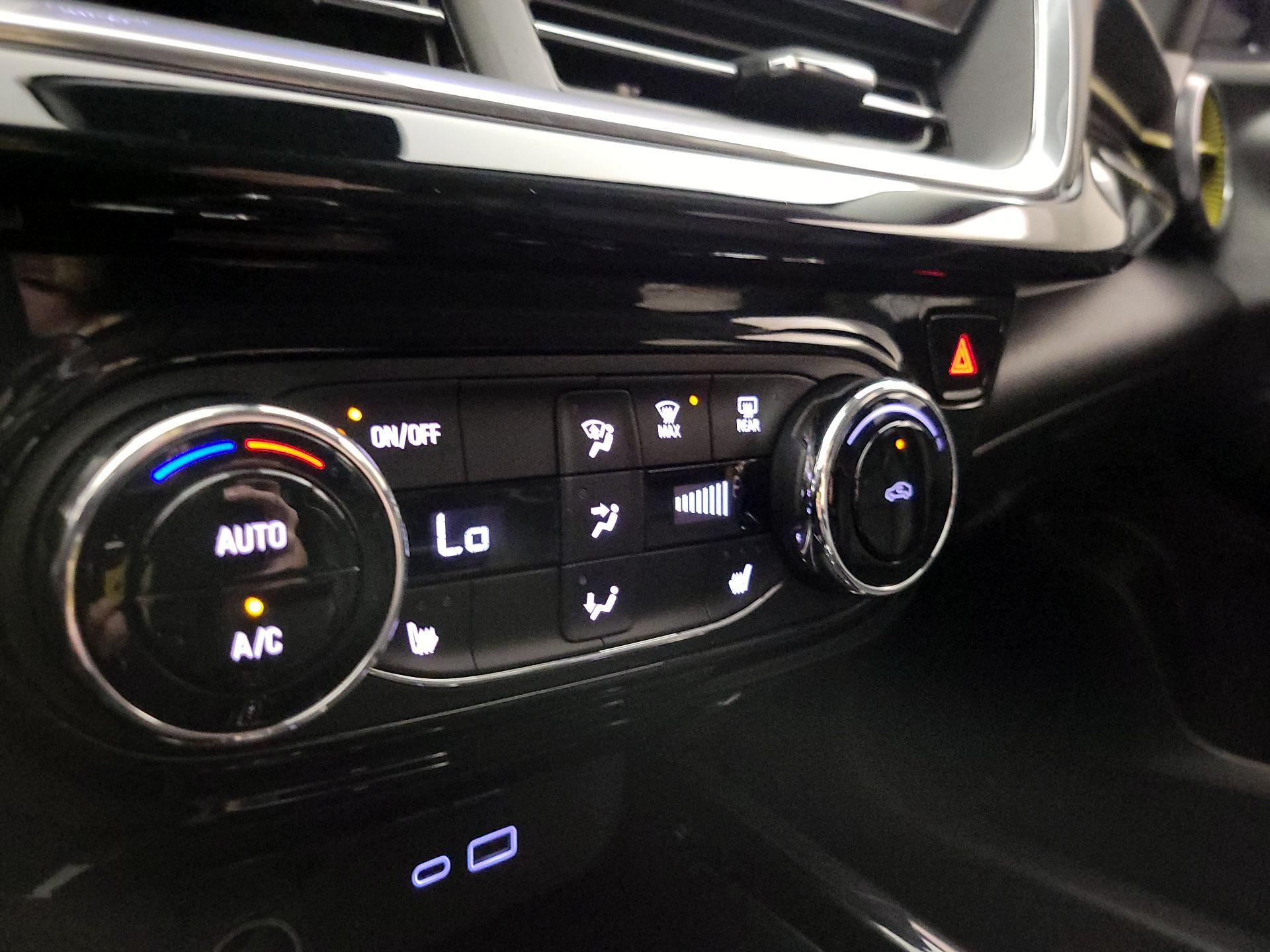 Thumbnail: 2024 Chevrolet Trax - 16
