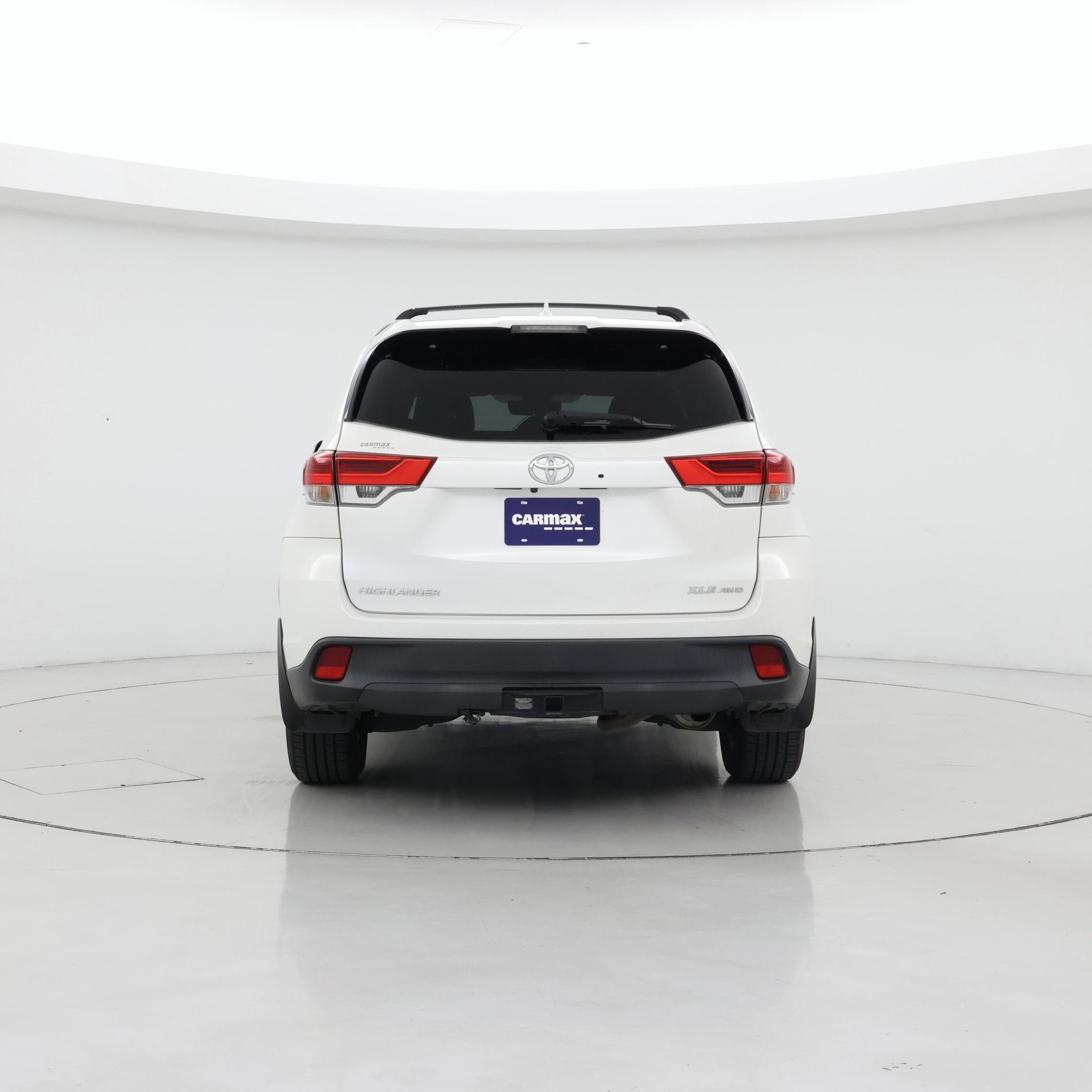Thumbnail: 2019 Toyota Highlander - 6