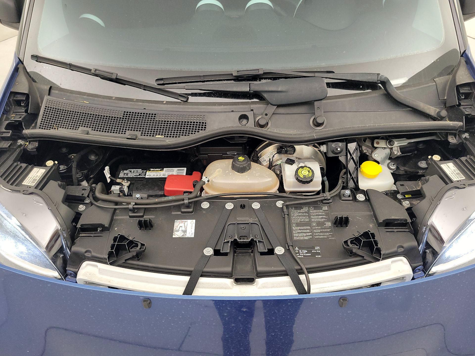 Thumbnail: 2016 smart fortwo - 18