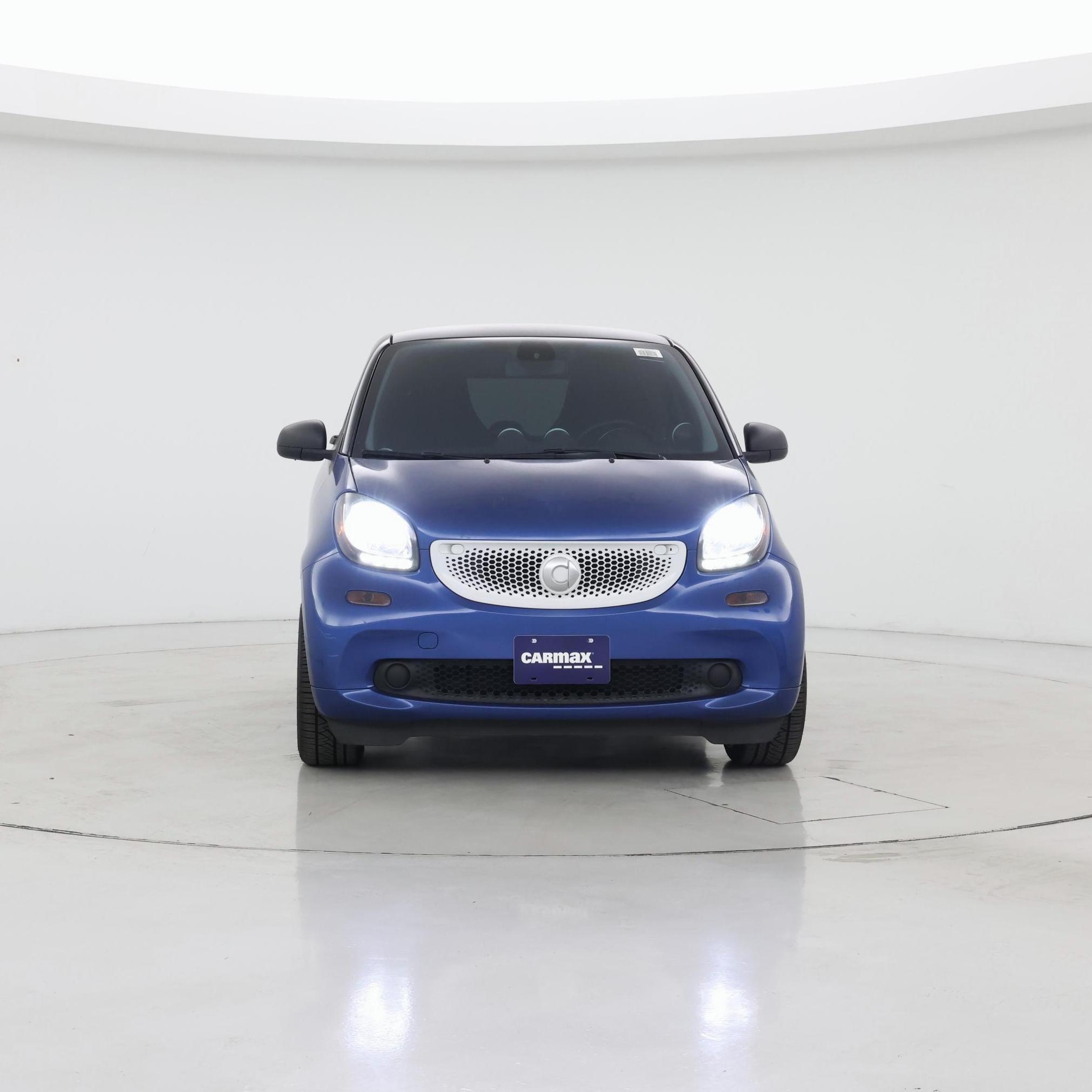 Thumbnail: 2016 smart fortwo - 5