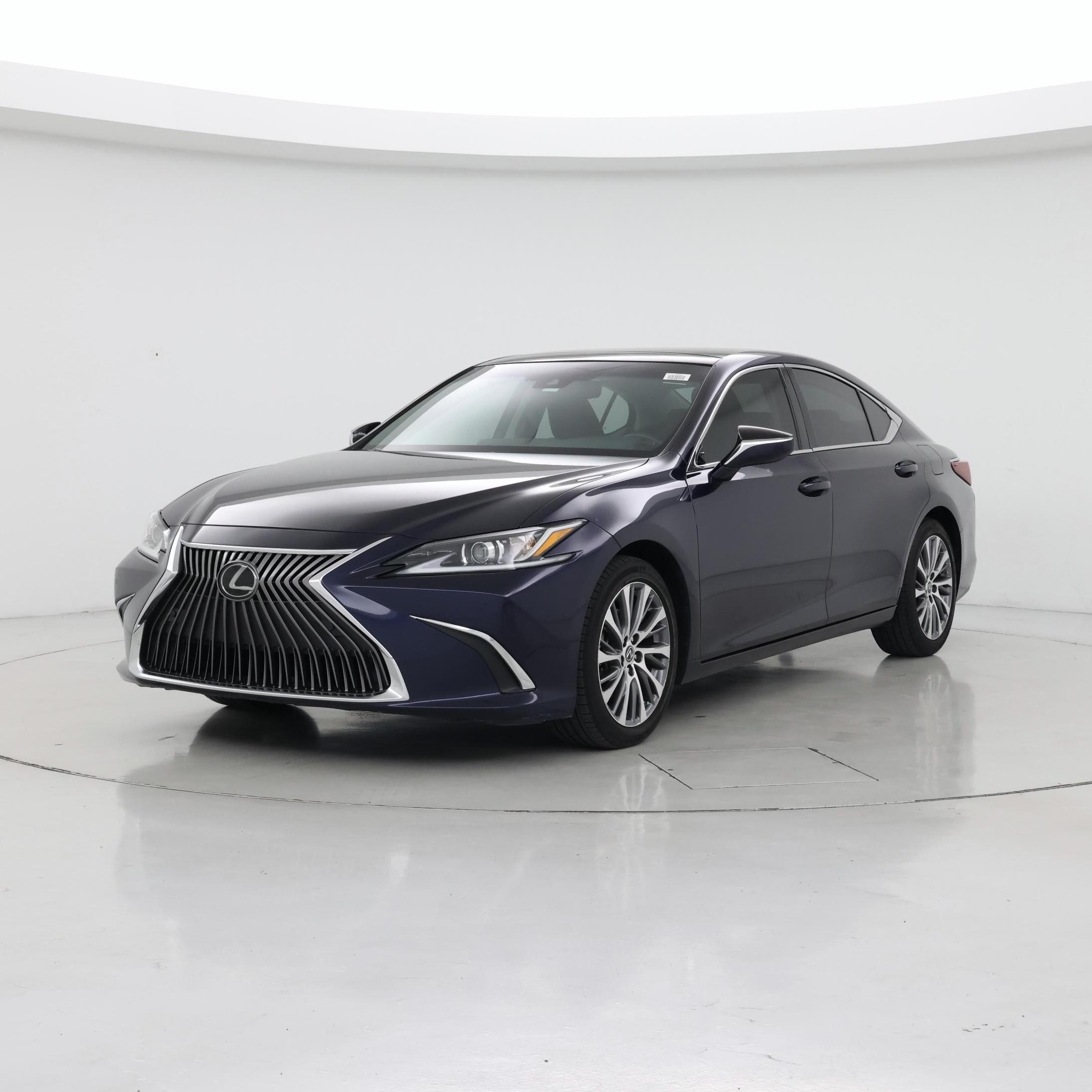 Thumbnail: 2019 Lexus ES - 4
