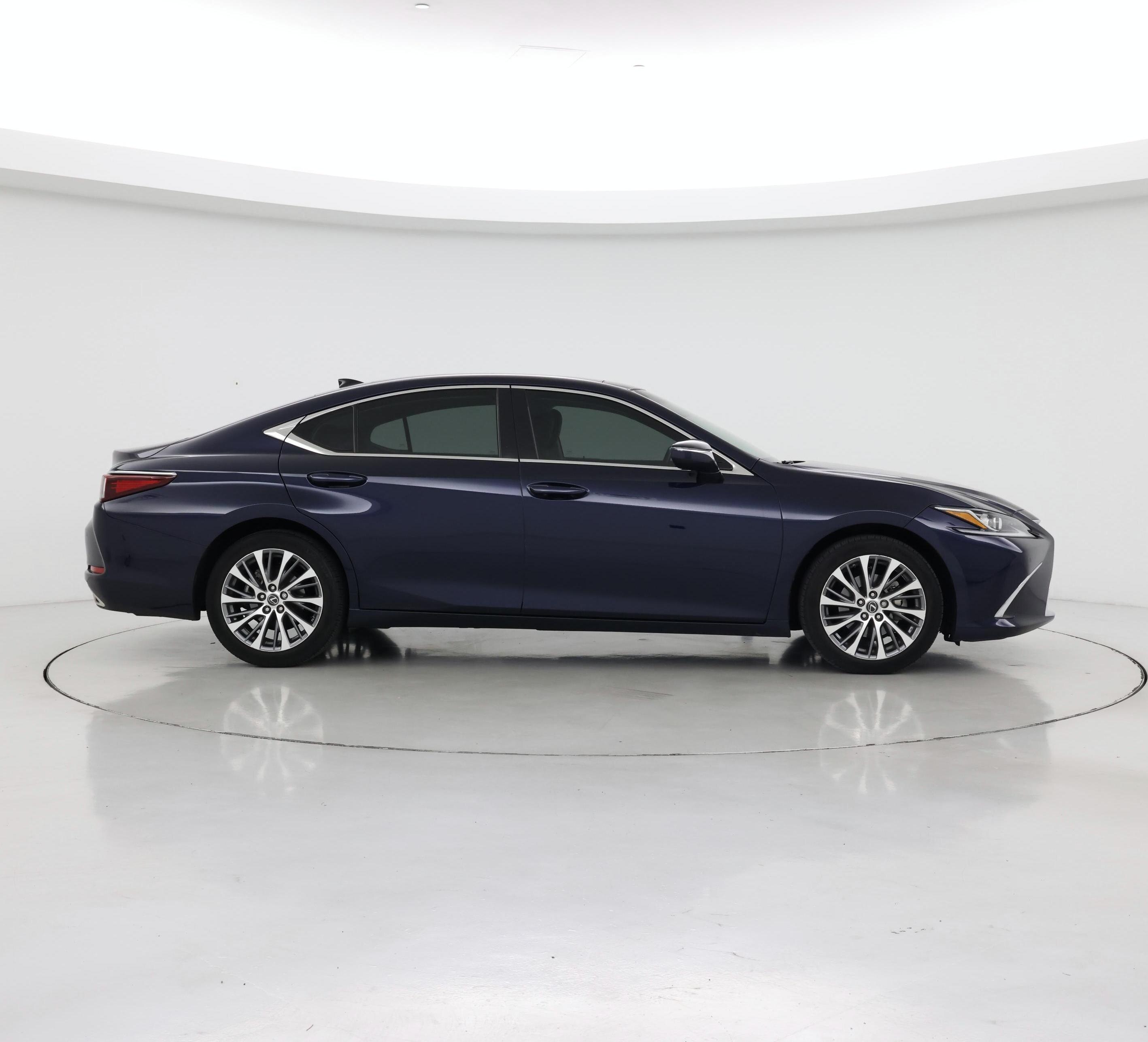 Thumbnail: 2019 Lexus ES - 7