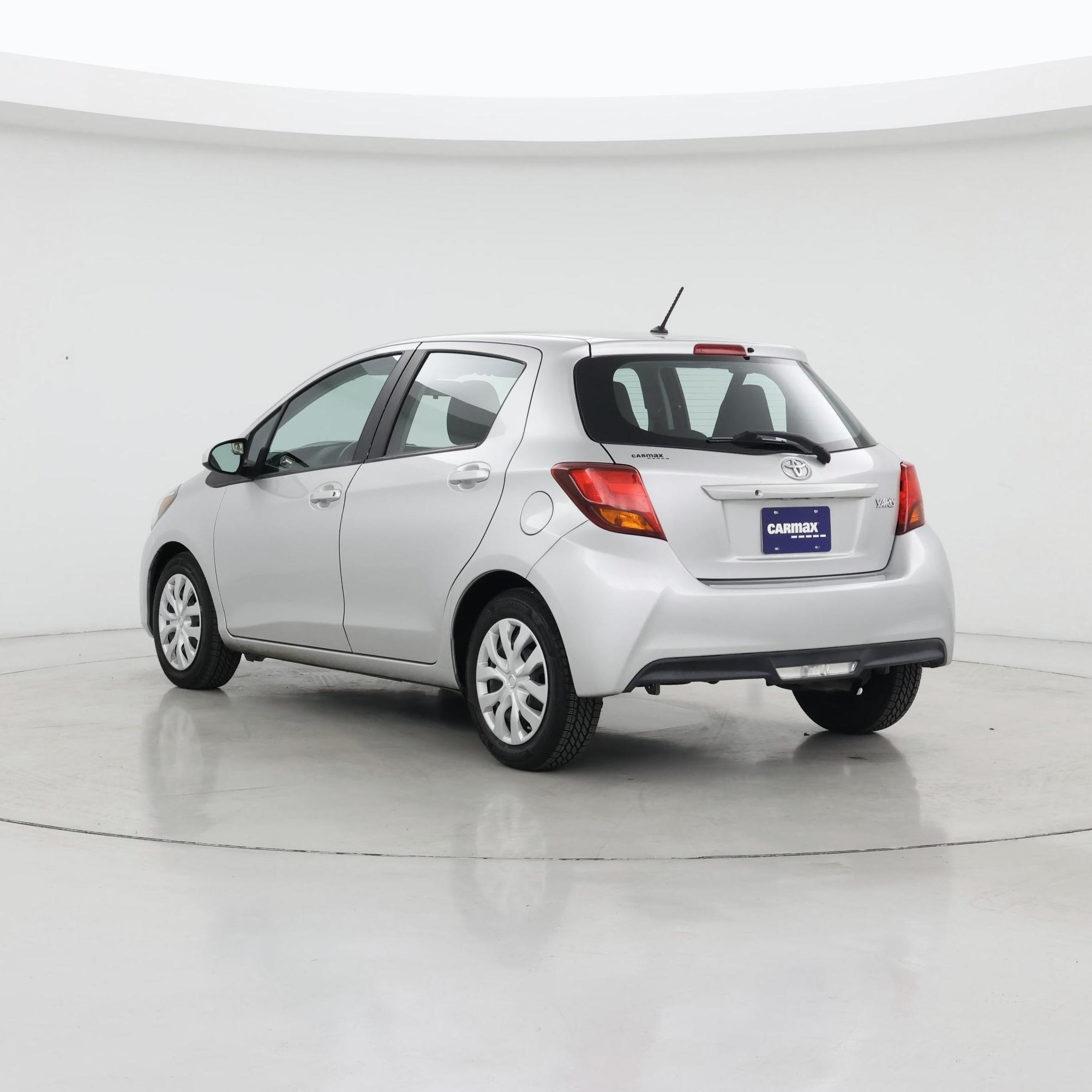 Thumbnail: 2016 Toyota Yaris - 2