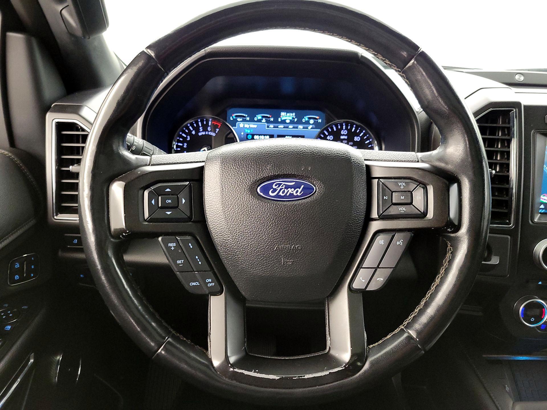 Thumbnail: 2018 Ford Expedition - 10