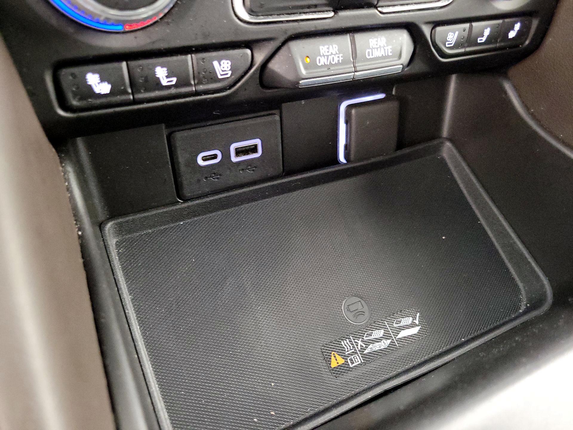 Thumbnail: 2021 GMC Yukon - 18