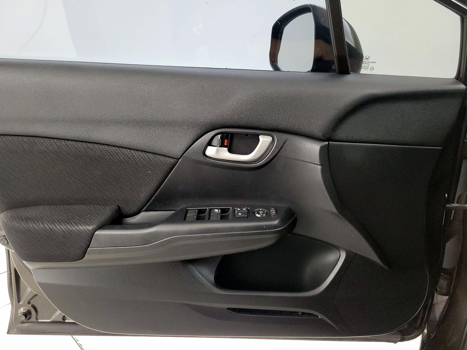 Thumbnail: 2013 Honda Civic - 12
