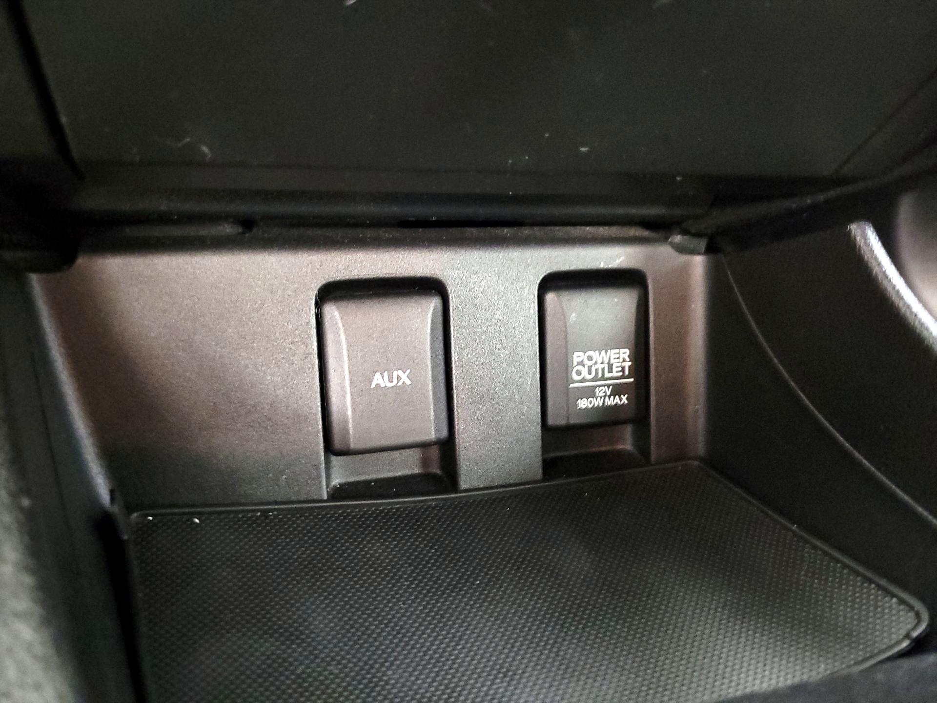 Thumbnail: 2013 Honda Civic - 18