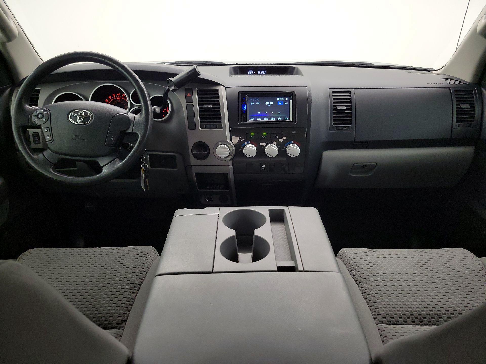 Thumbnail: 2013 Toyota Tundra - 9