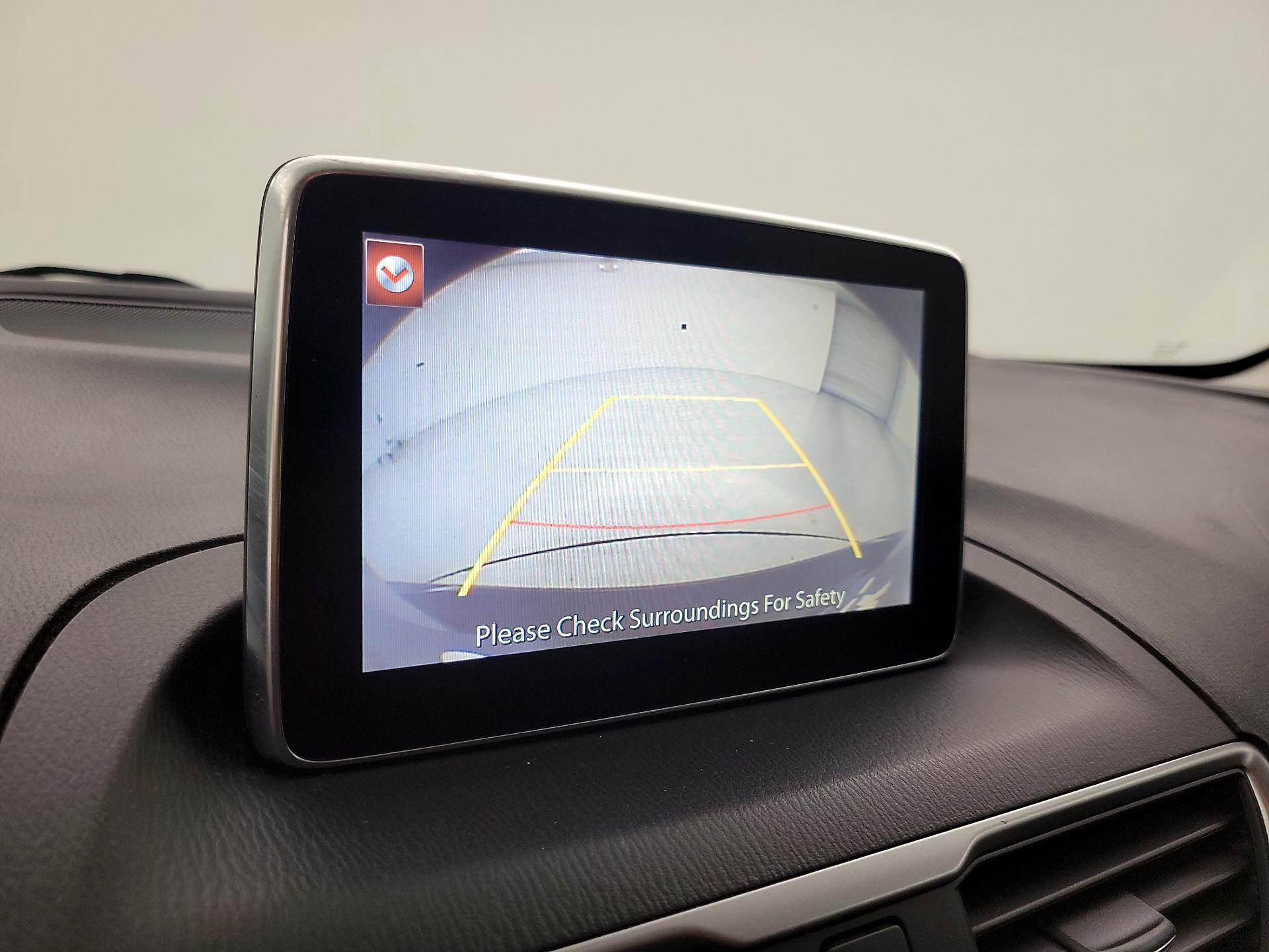 Thumbnail: 2016 Mazda Mazda3 - 15