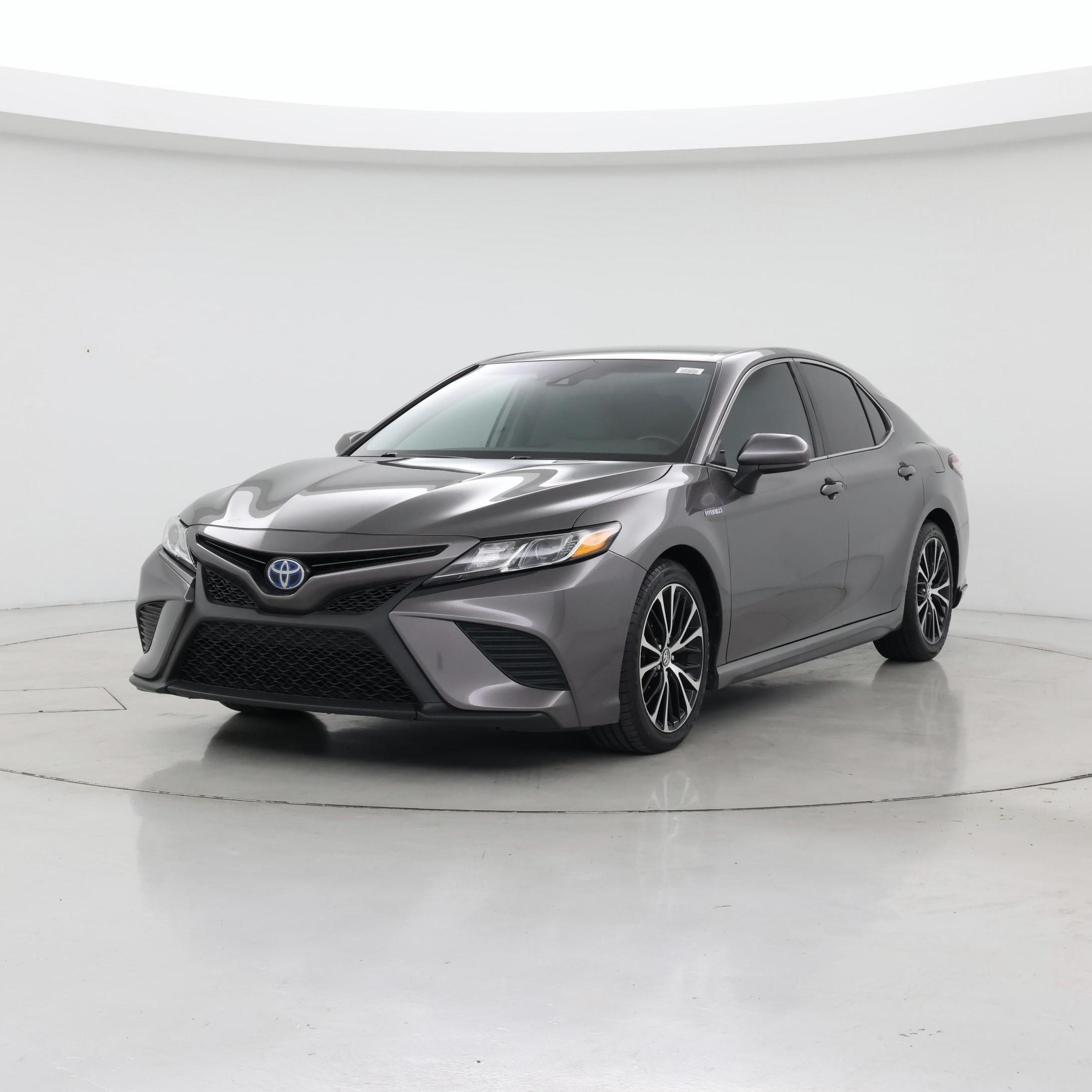 Thumbnail: 2018 Toyota Camry - 4