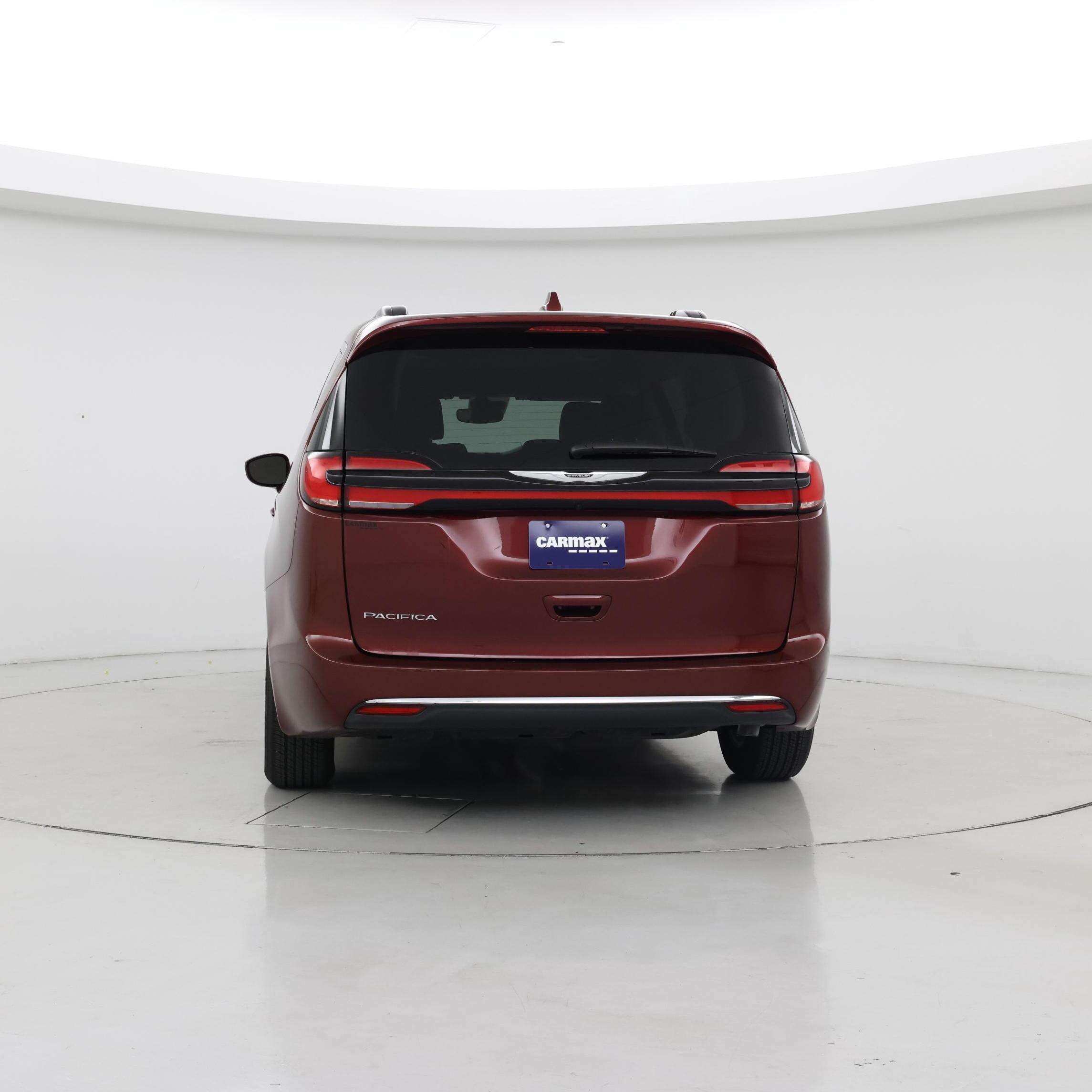 Thumbnail: 2022 Chrysler Pacifica - 6