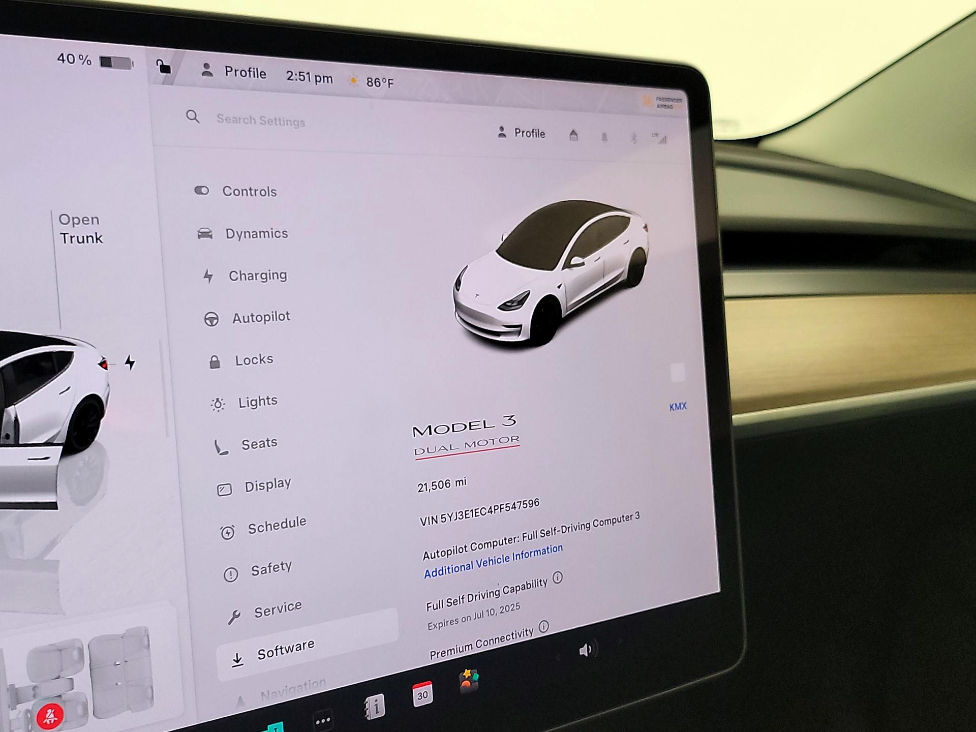Thumbnail: 2023 Tesla Model 3 - 13