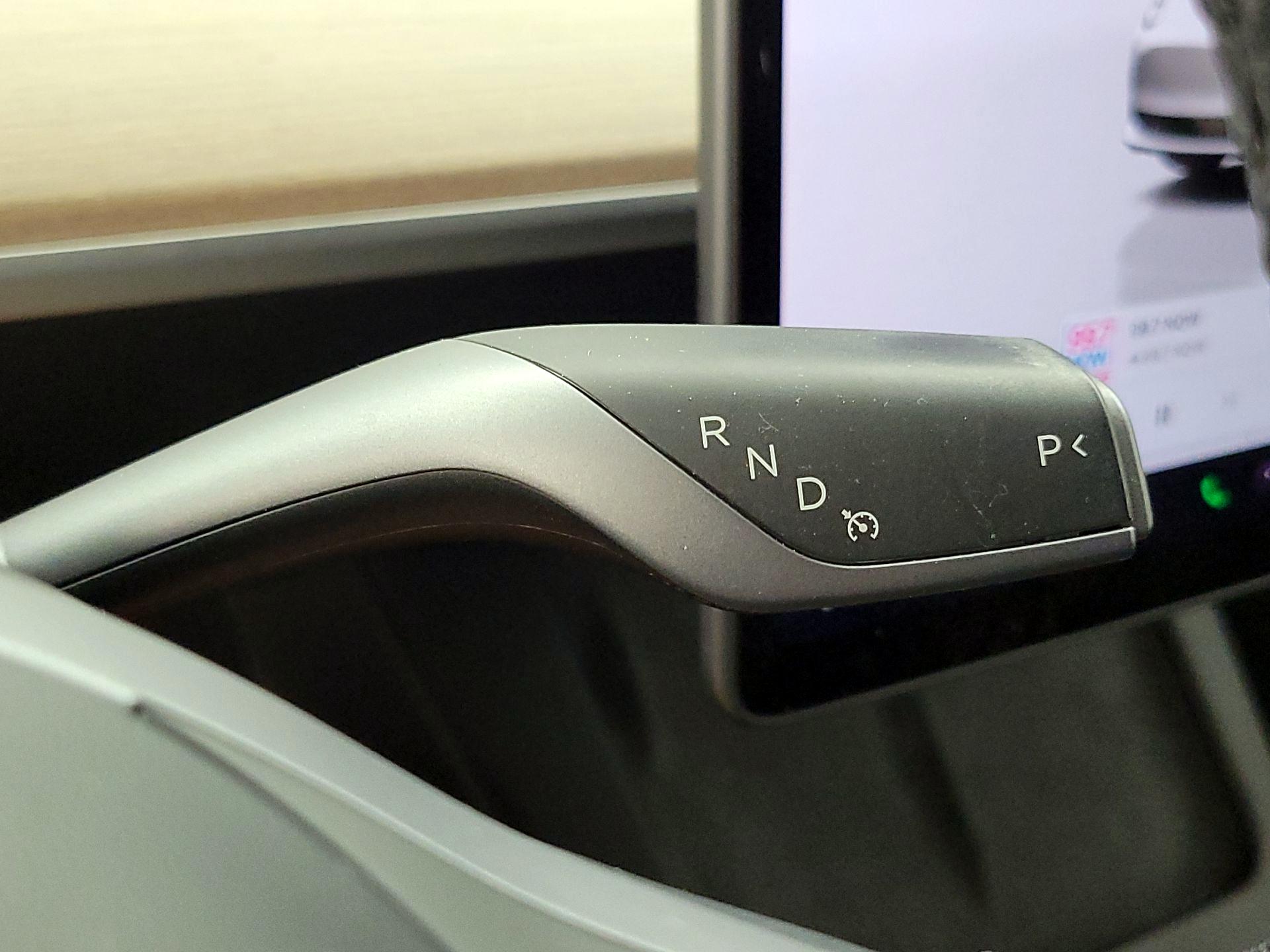 Thumbnail: 2023 Tesla Model 3 - 17