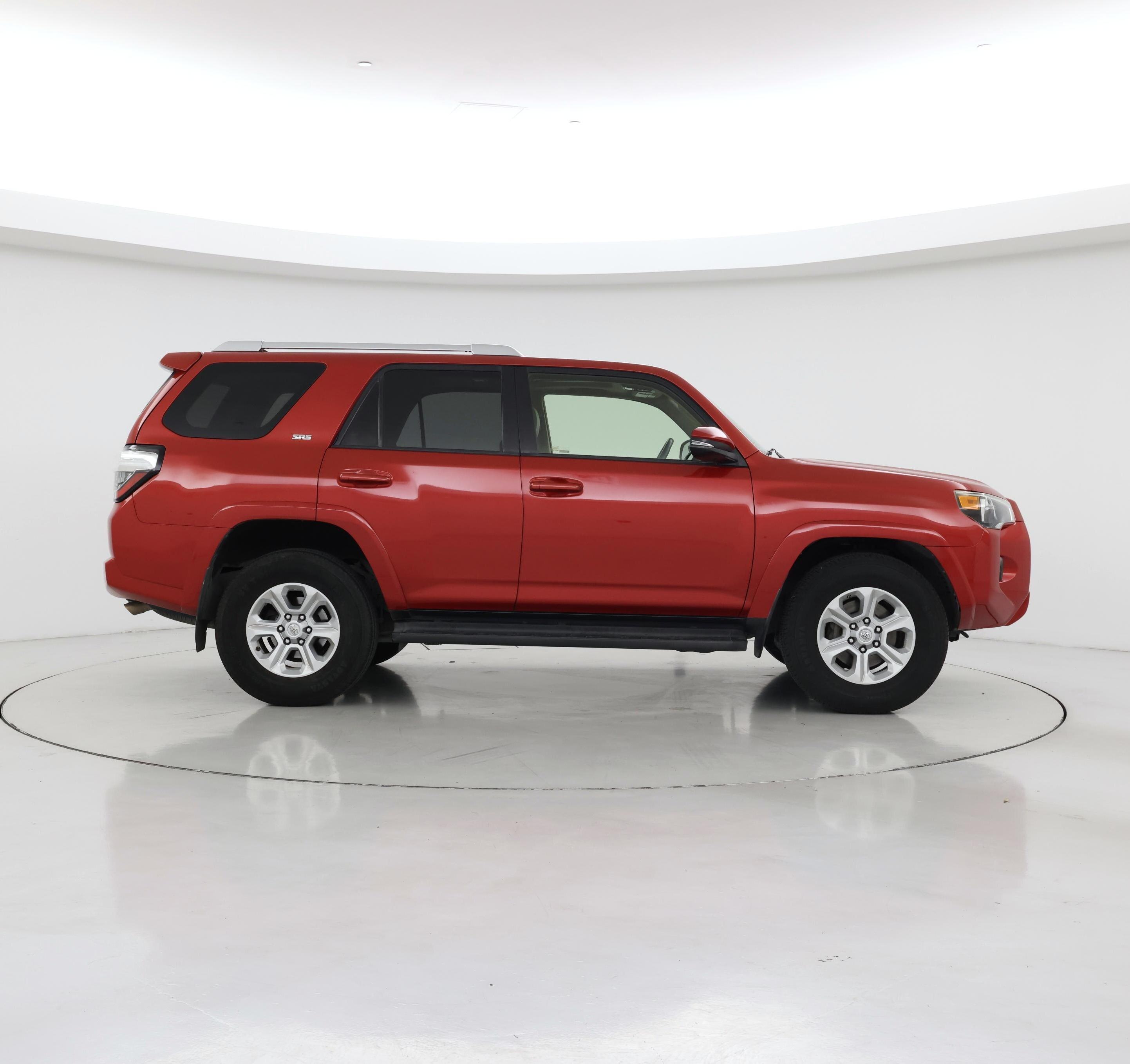 Thumbnail: 2018 Toyota 4Runner - 7