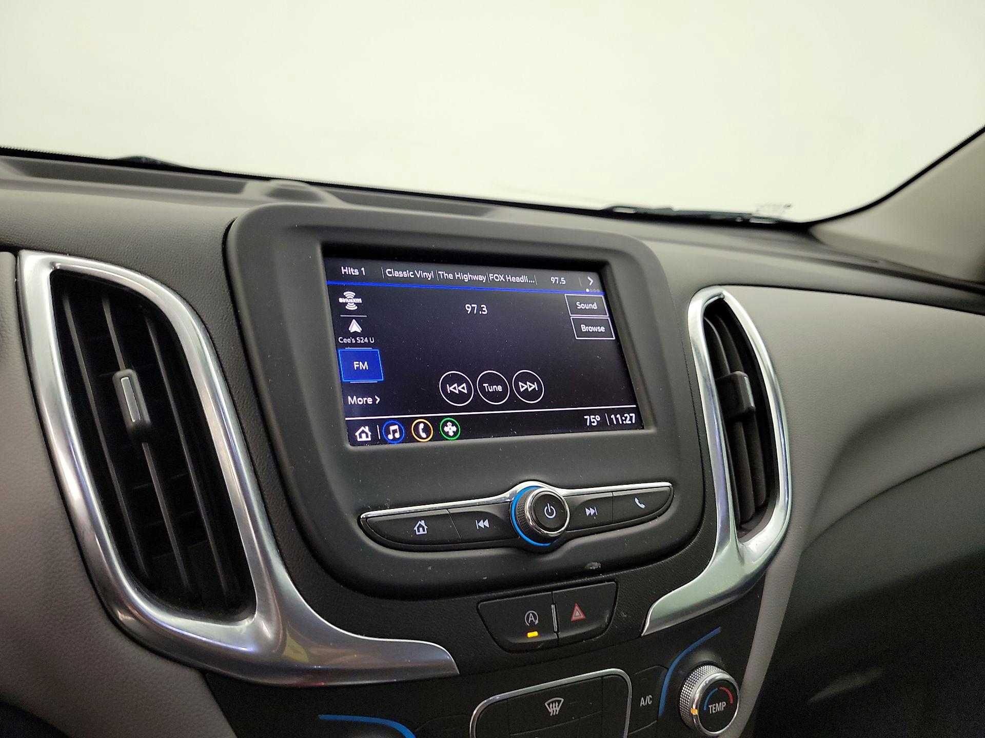 Thumbnail: 2022 Chevrolet Equinox - 15
