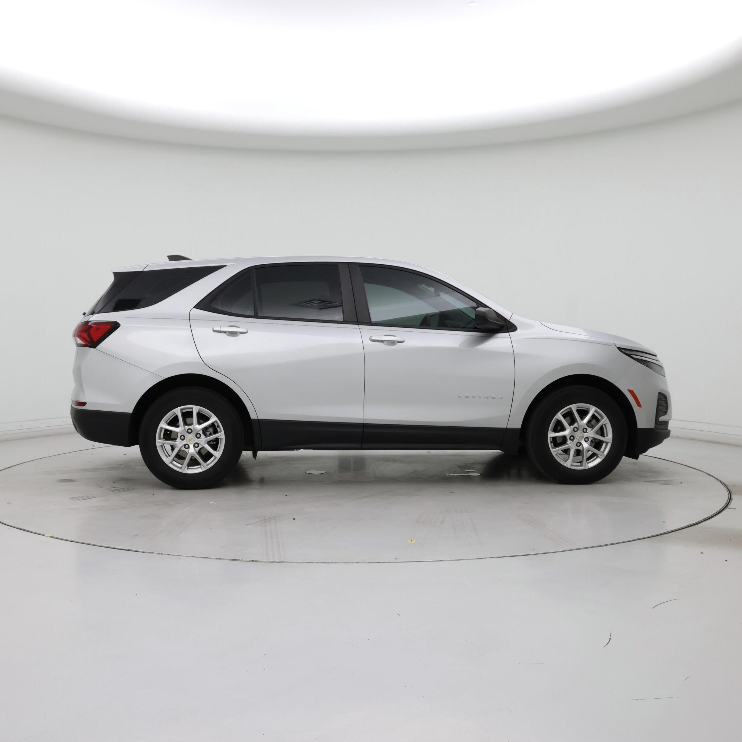 Thumbnail: 2022 Chevrolet Equinox - 7