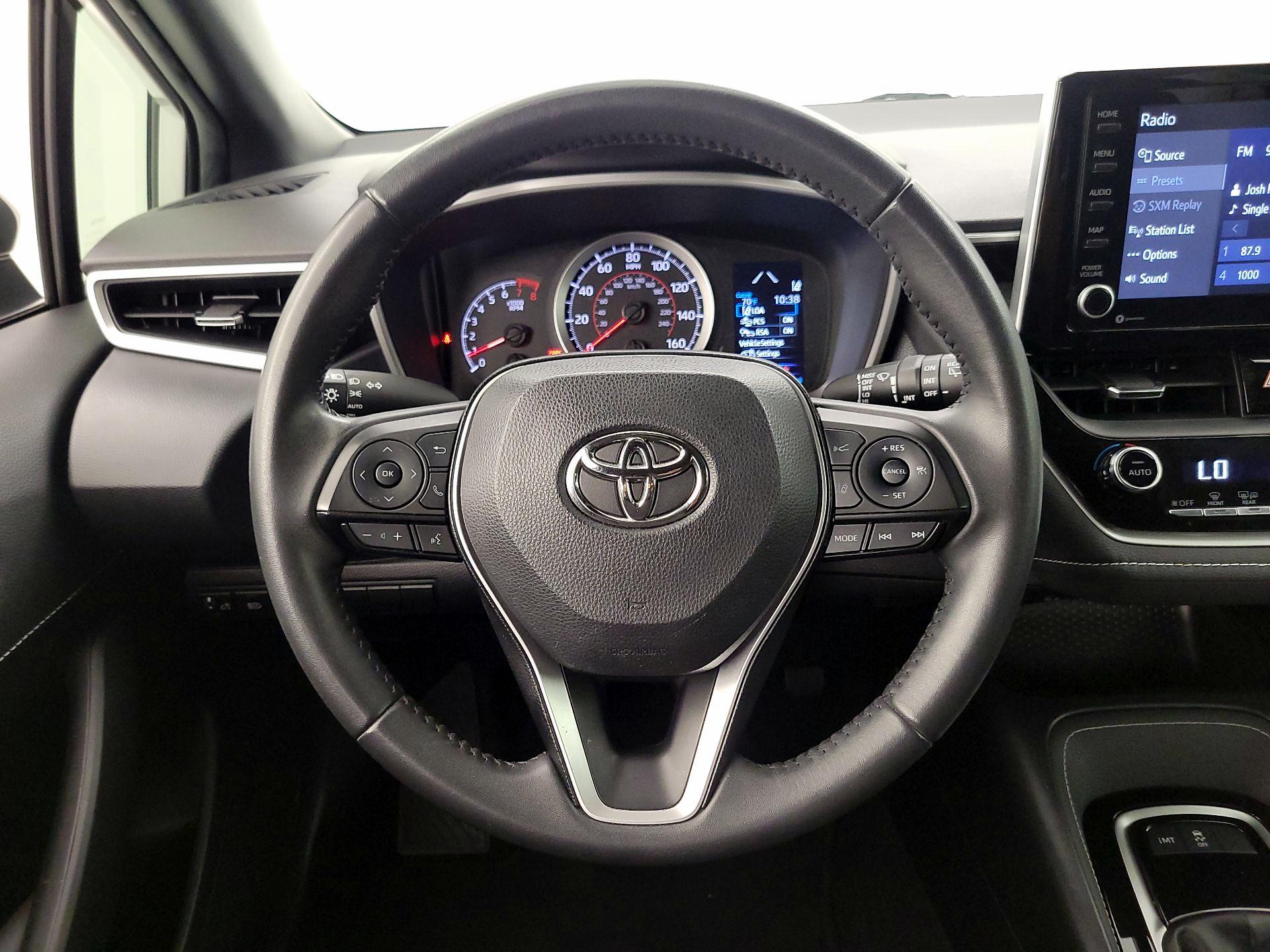 Thumbnail: 2022 Toyota Corolla - 10