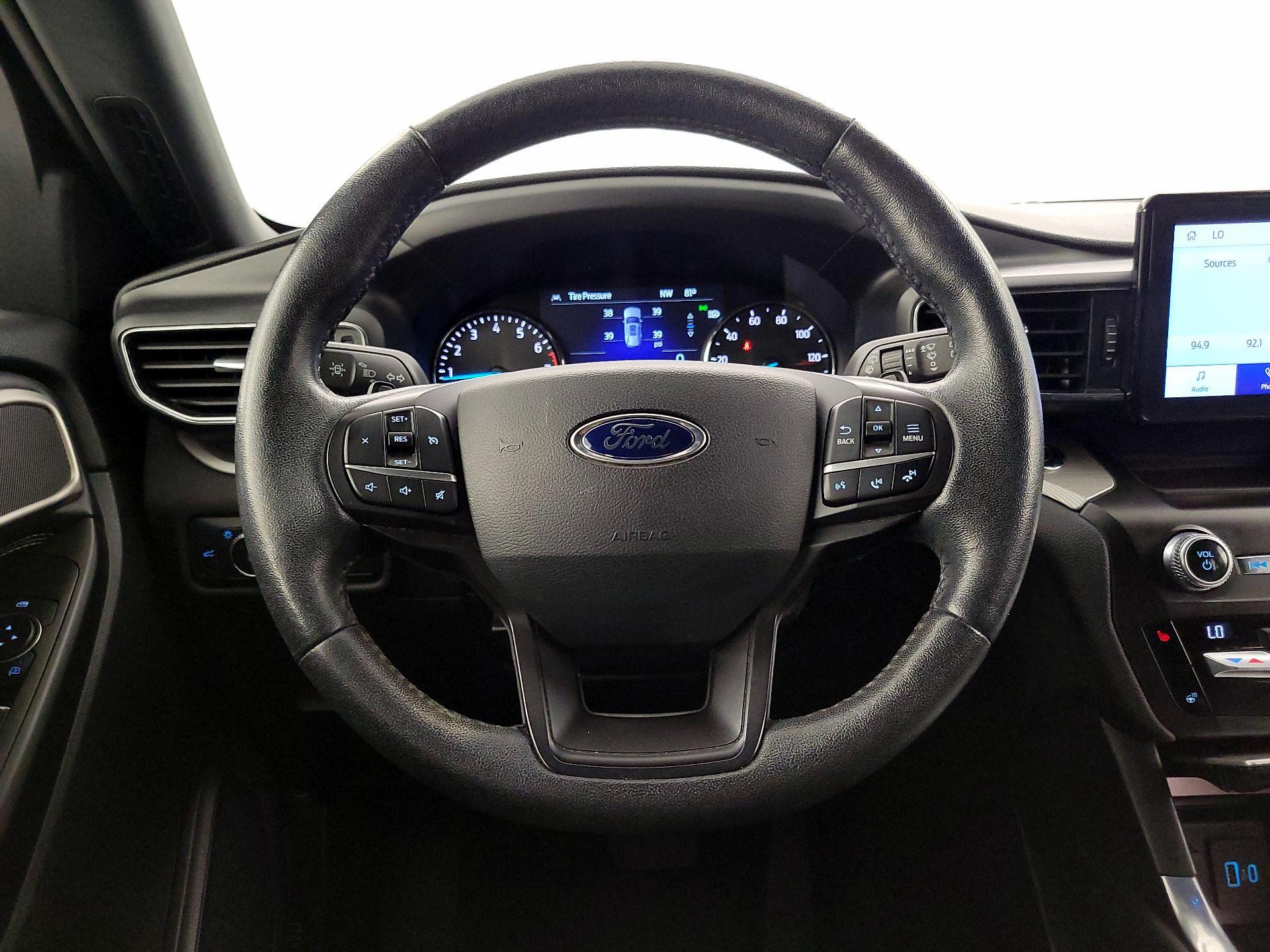 Thumbnail: 2020 Ford Explorer - 10