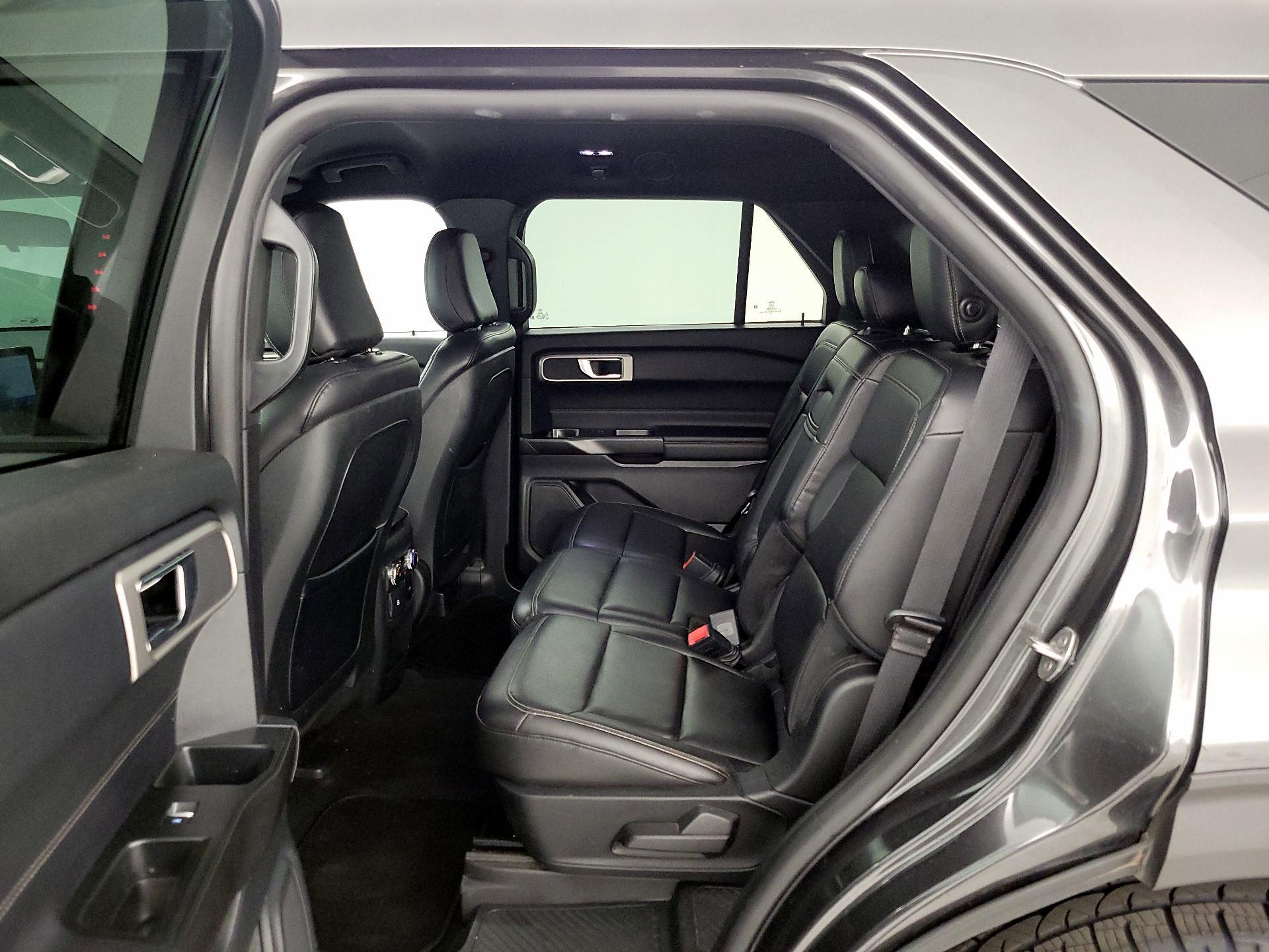 Thumbnail: 2020 Ford Explorer - 19