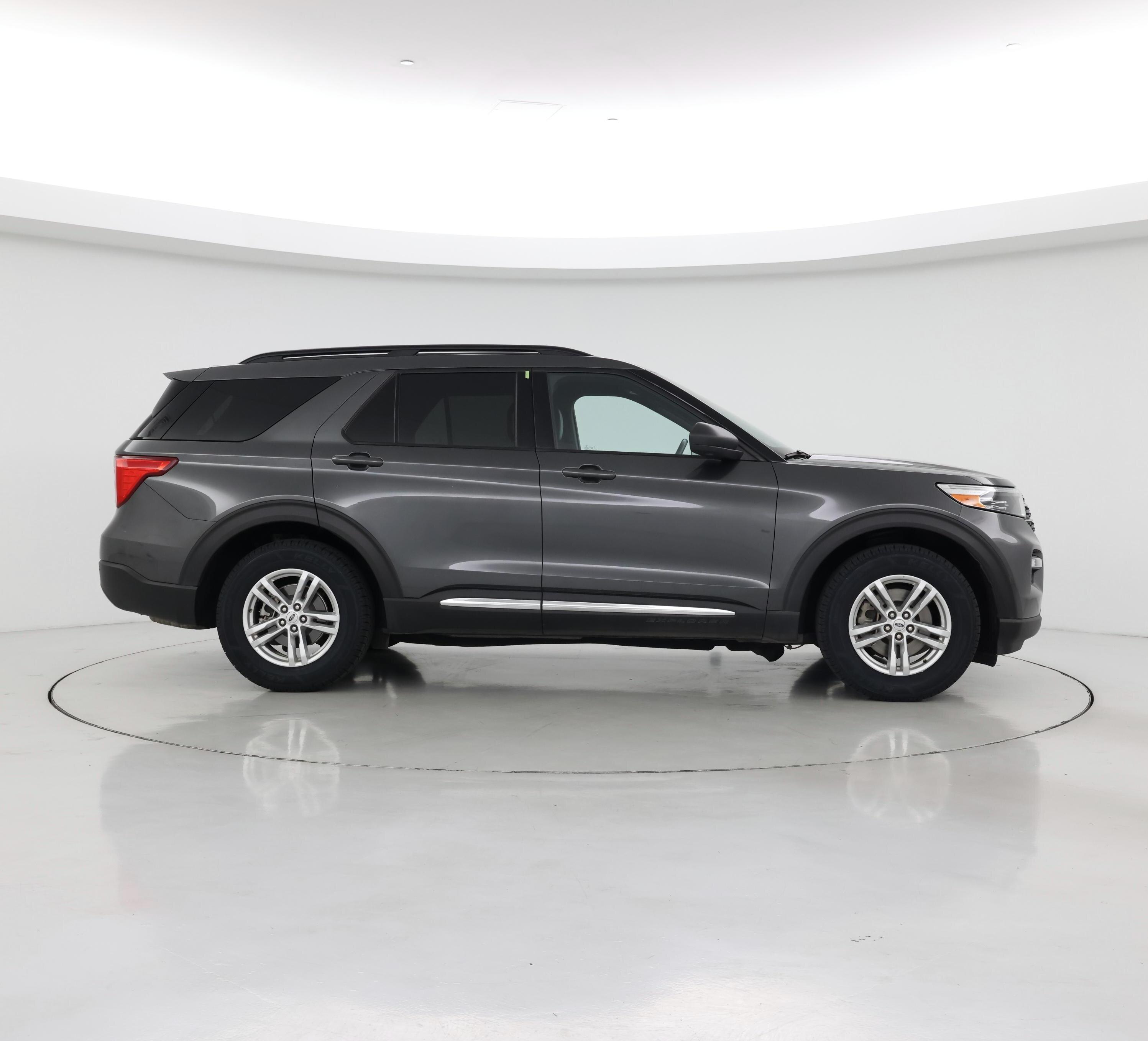 Thumbnail: 2020 Ford Explorer - 7