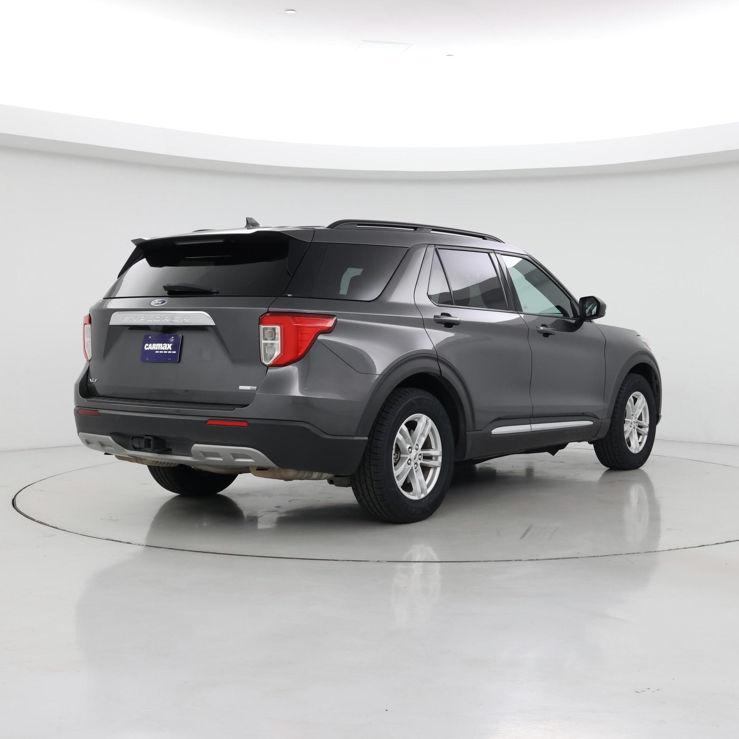 Thumbnail: 2020 Ford Explorer - 8