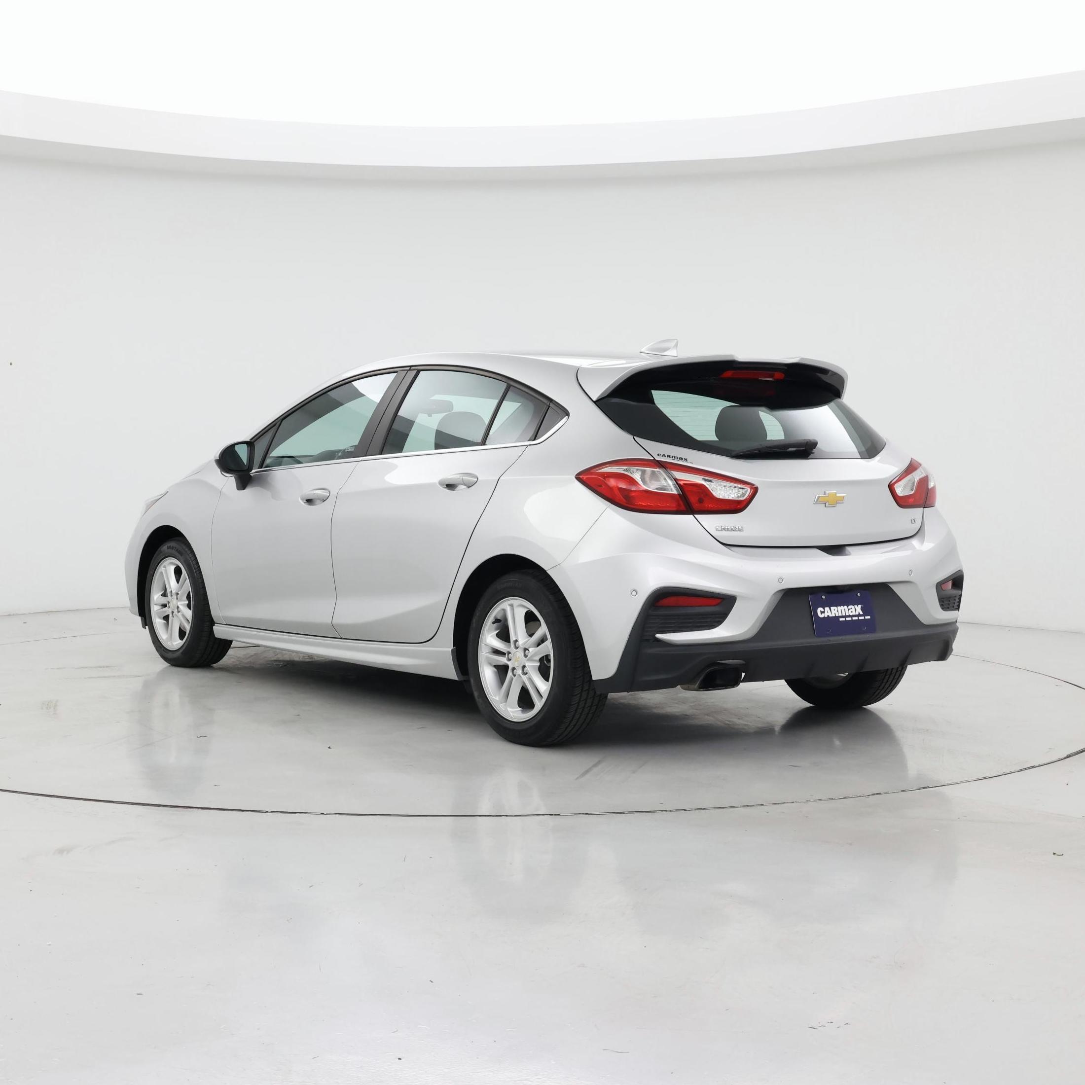 Thumbnail: 2017 Chevrolet Cruze - 2