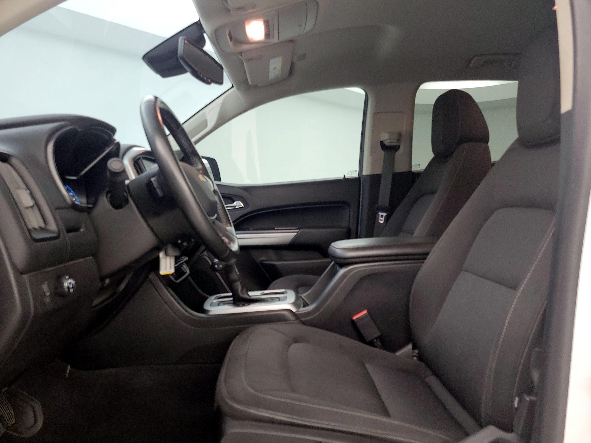 Thumbnail: 2021 Chevrolet Colorado - 11