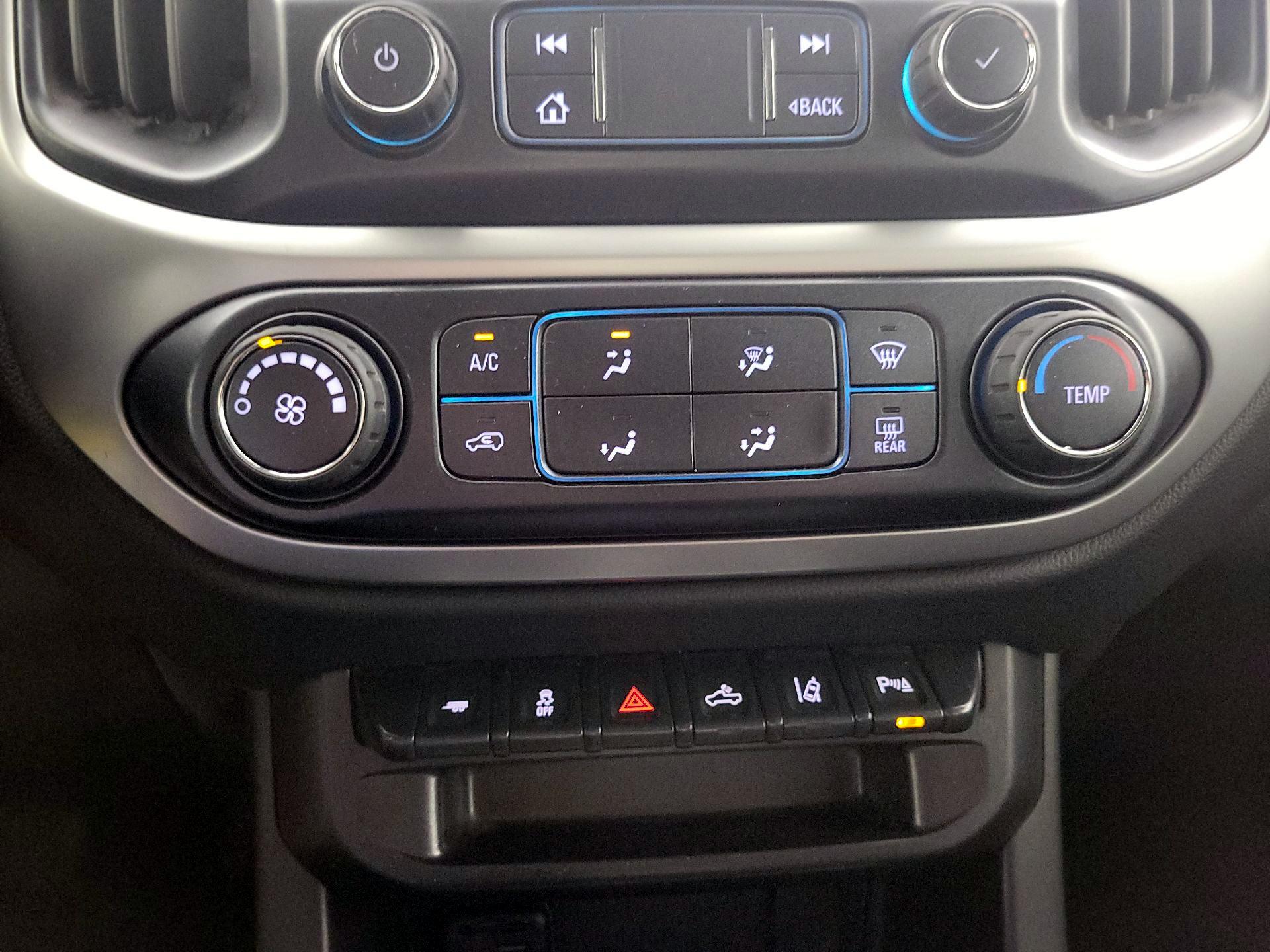 Thumbnail: 2021 Chevrolet Colorado - 17