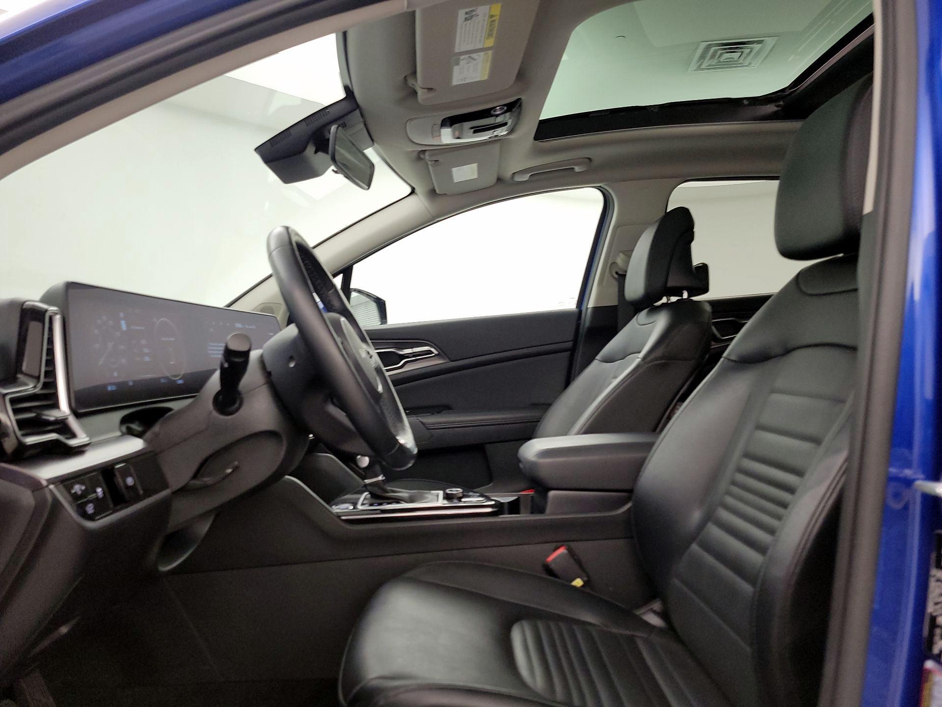 Thumbnail: 2023 Kia Sportage - 11
