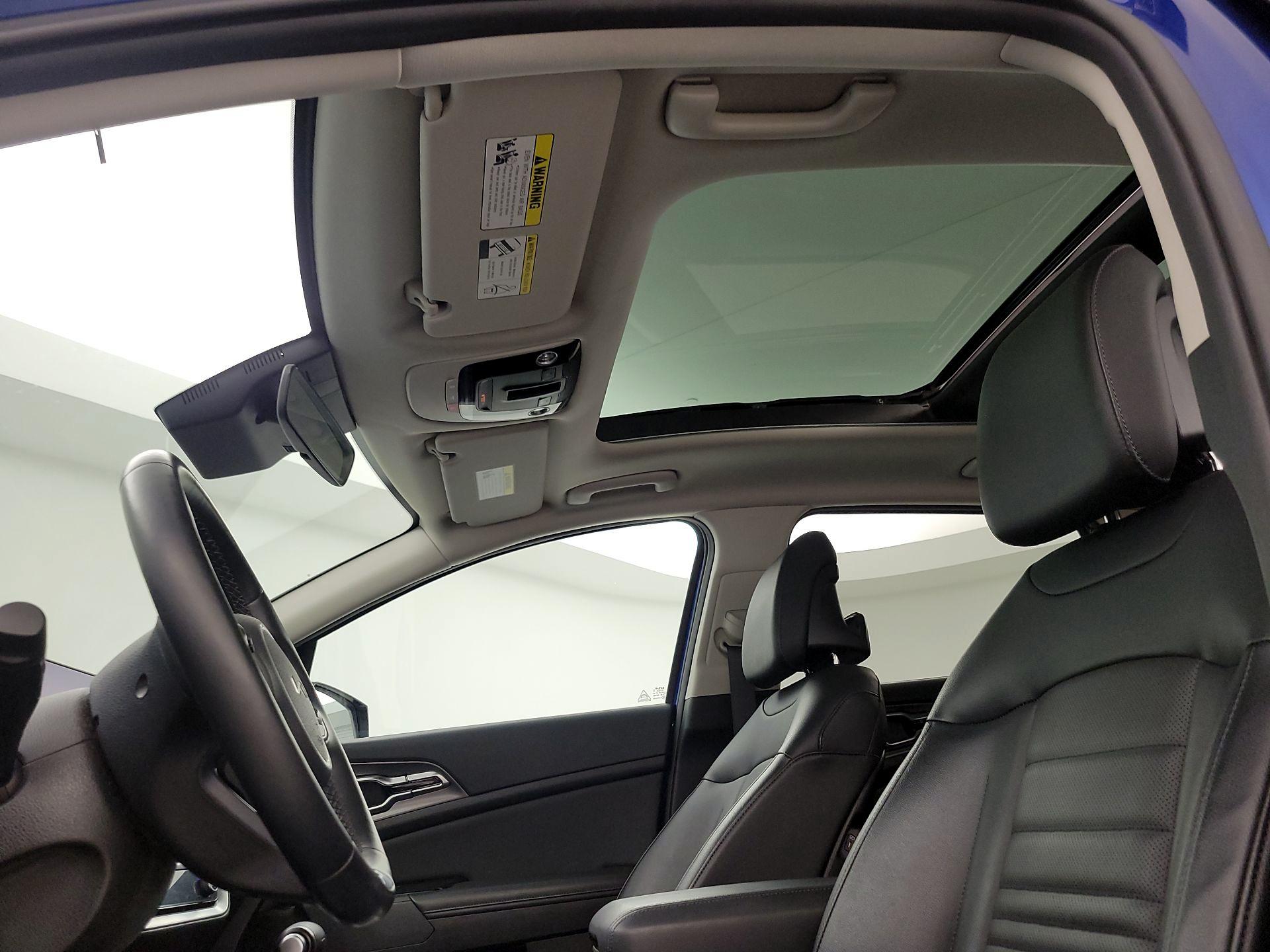 Thumbnail: 2023 Kia Sportage - 20