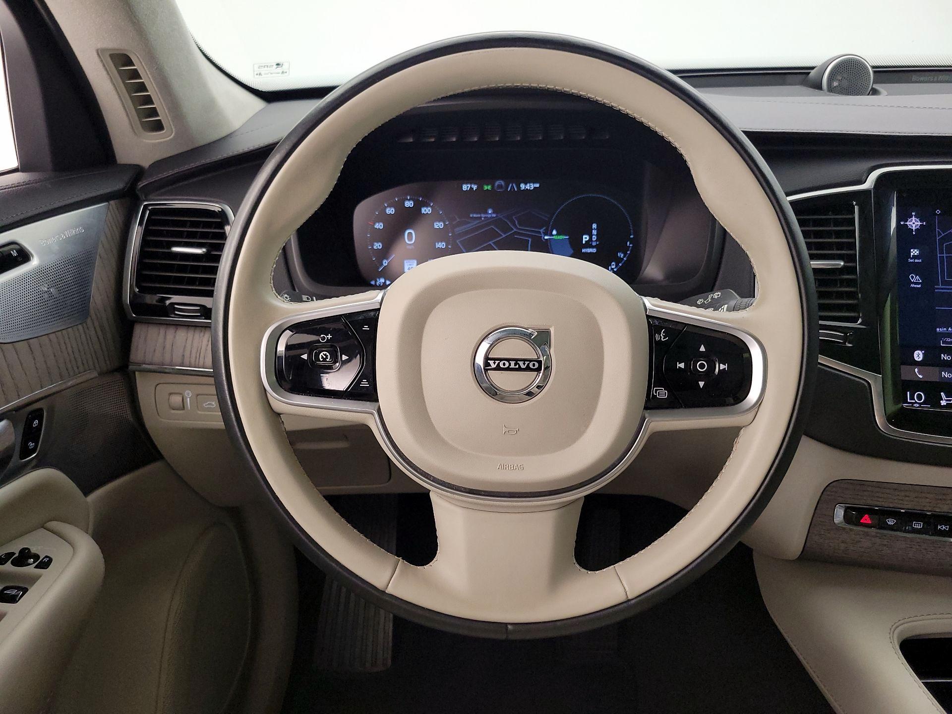Thumbnail: 2021 Volvo XC90 - 10