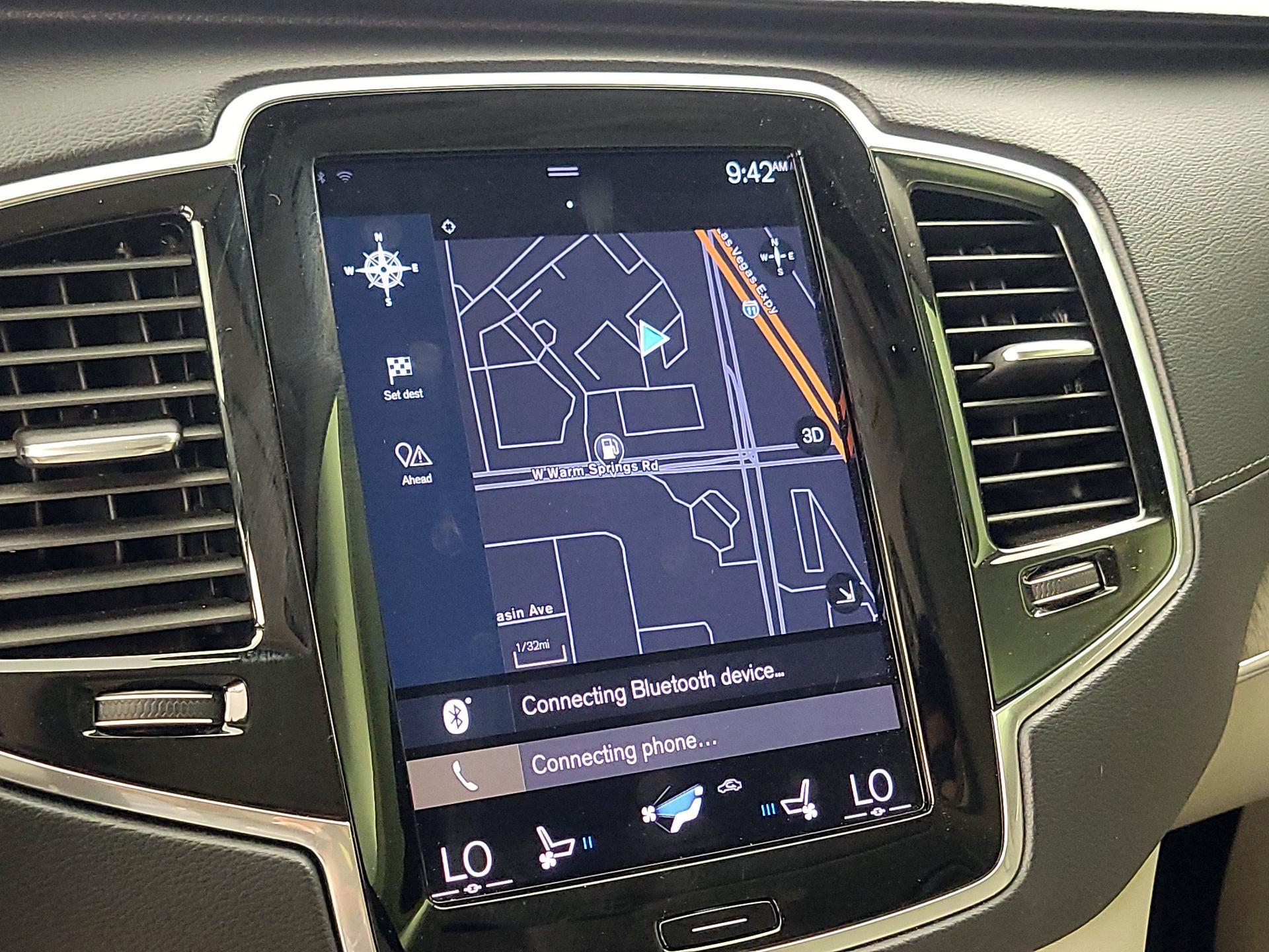 Thumbnail: 2021 Volvo XC90 - 14