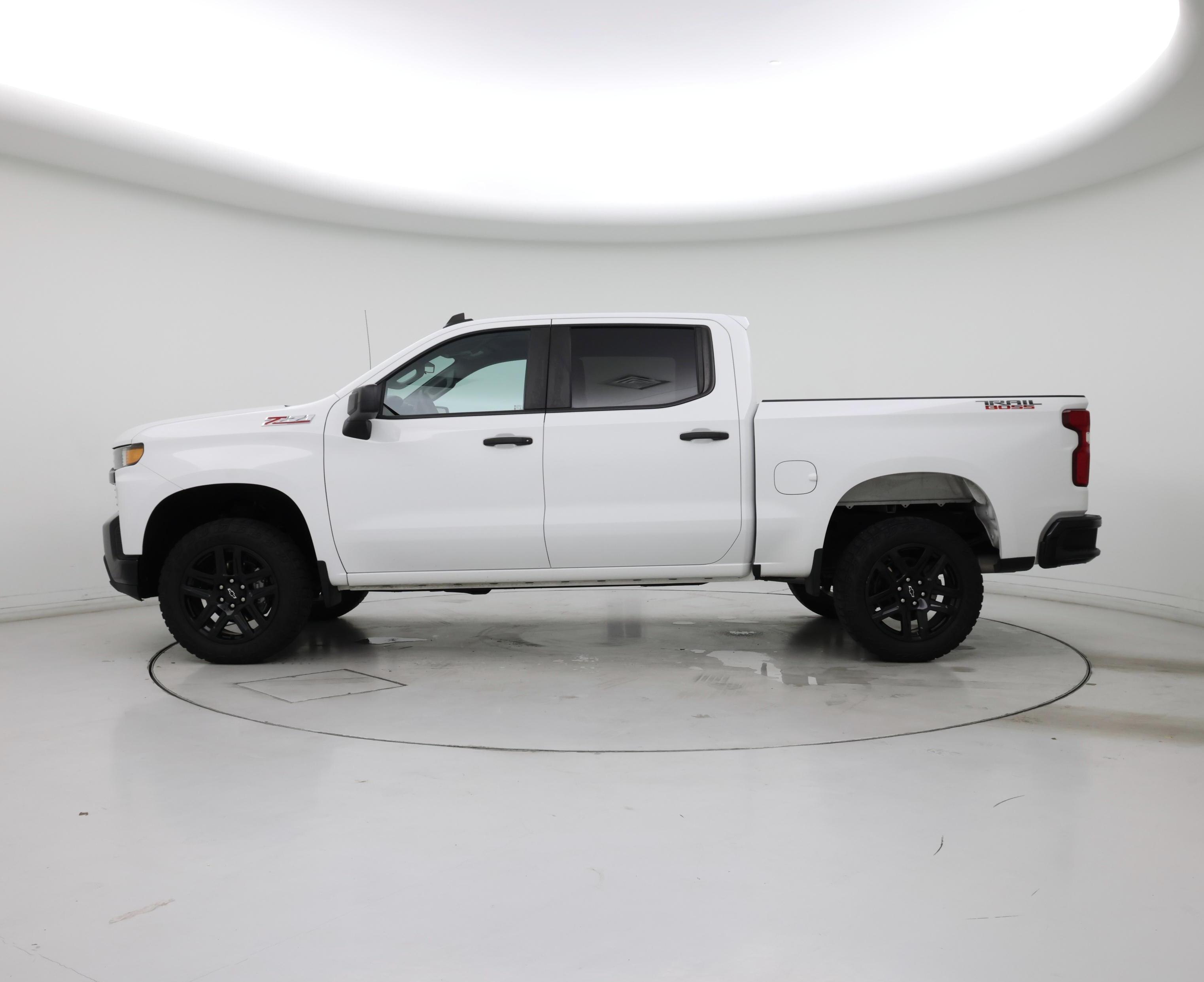 Thumbnail: 2022 Chevrolet Silverado 1500 - 3