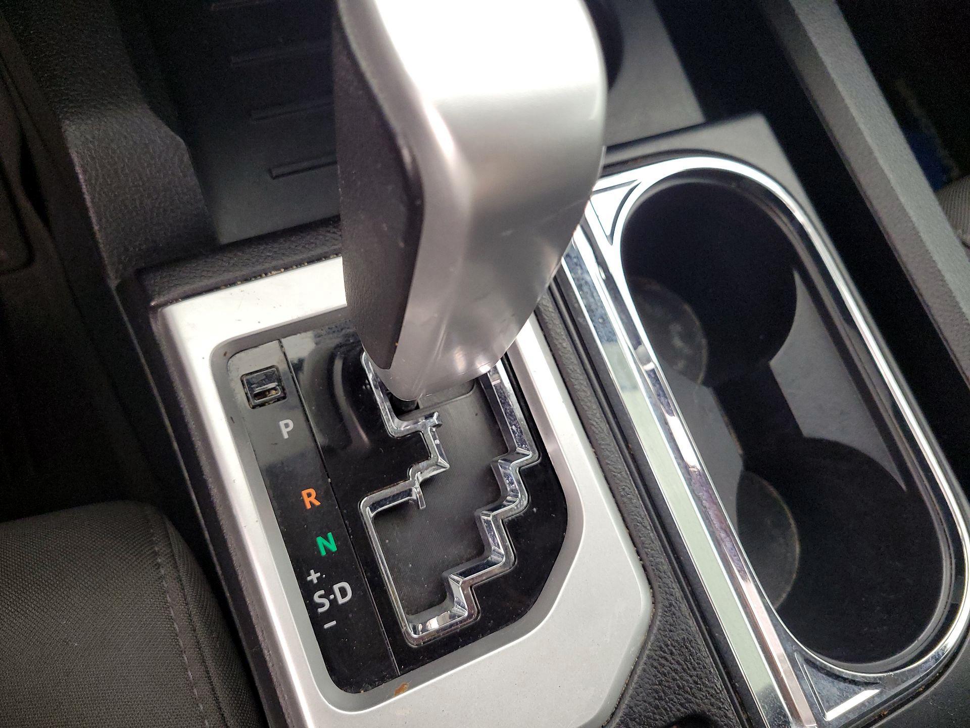 Thumbnail: 2019 Toyota Tundra - 17