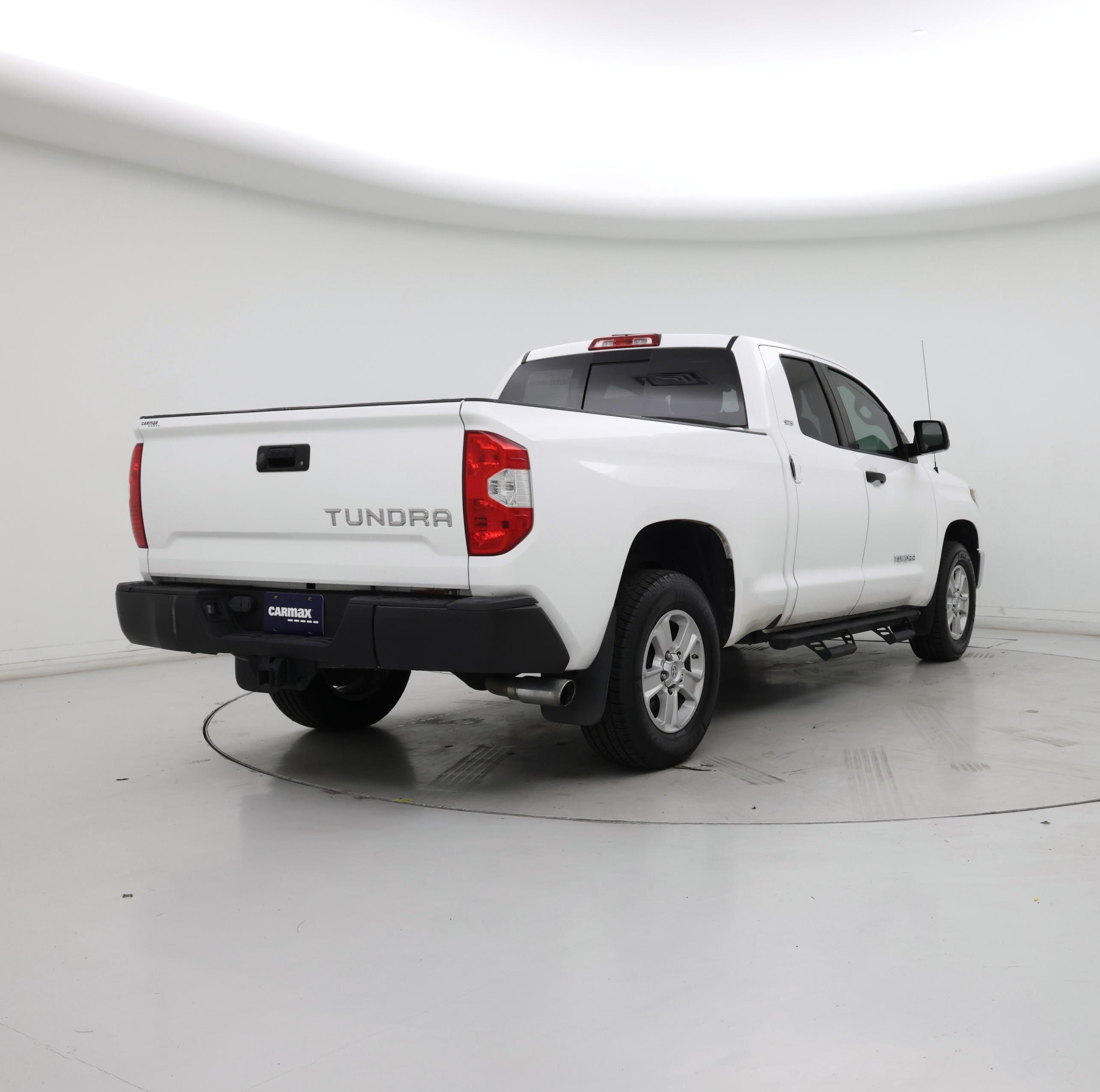 Thumbnail: 2019 Toyota Tundra - 8