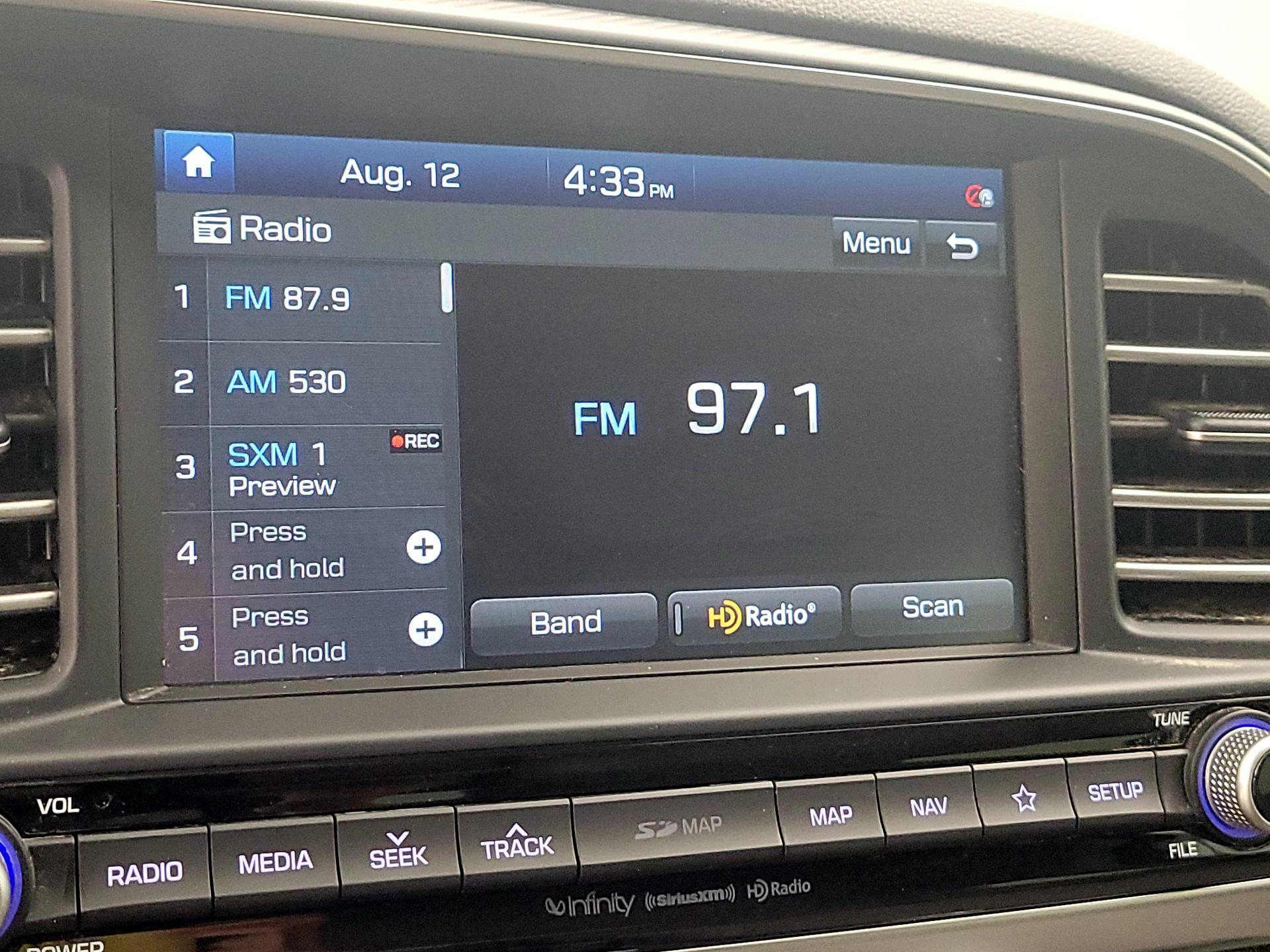Thumbnail: 2020 Hyundai Elantra - 16