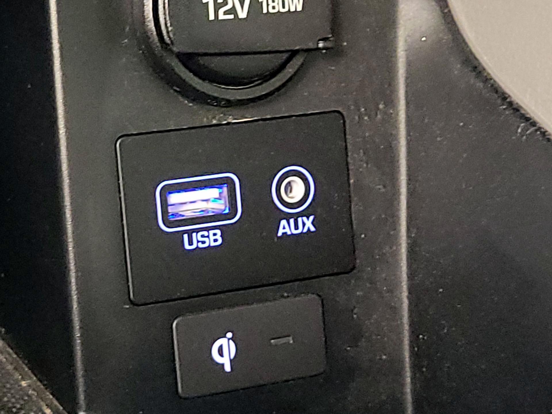 Thumbnail: 2020 Hyundai Elantra - 19