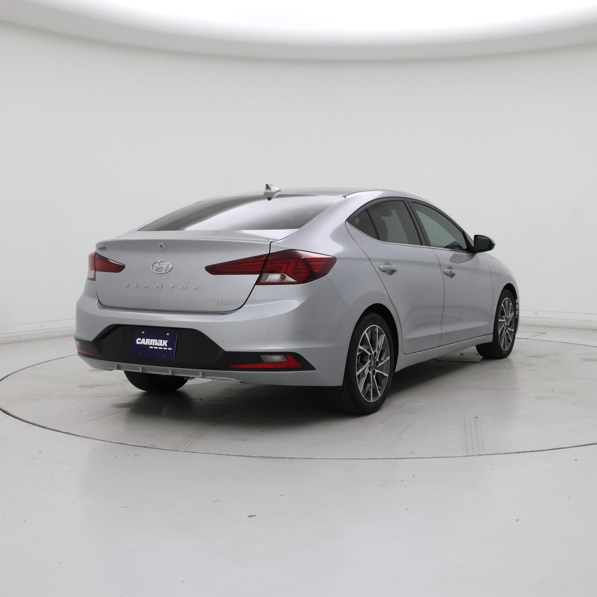 Thumbnail: 2020 Hyundai Elantra - 8