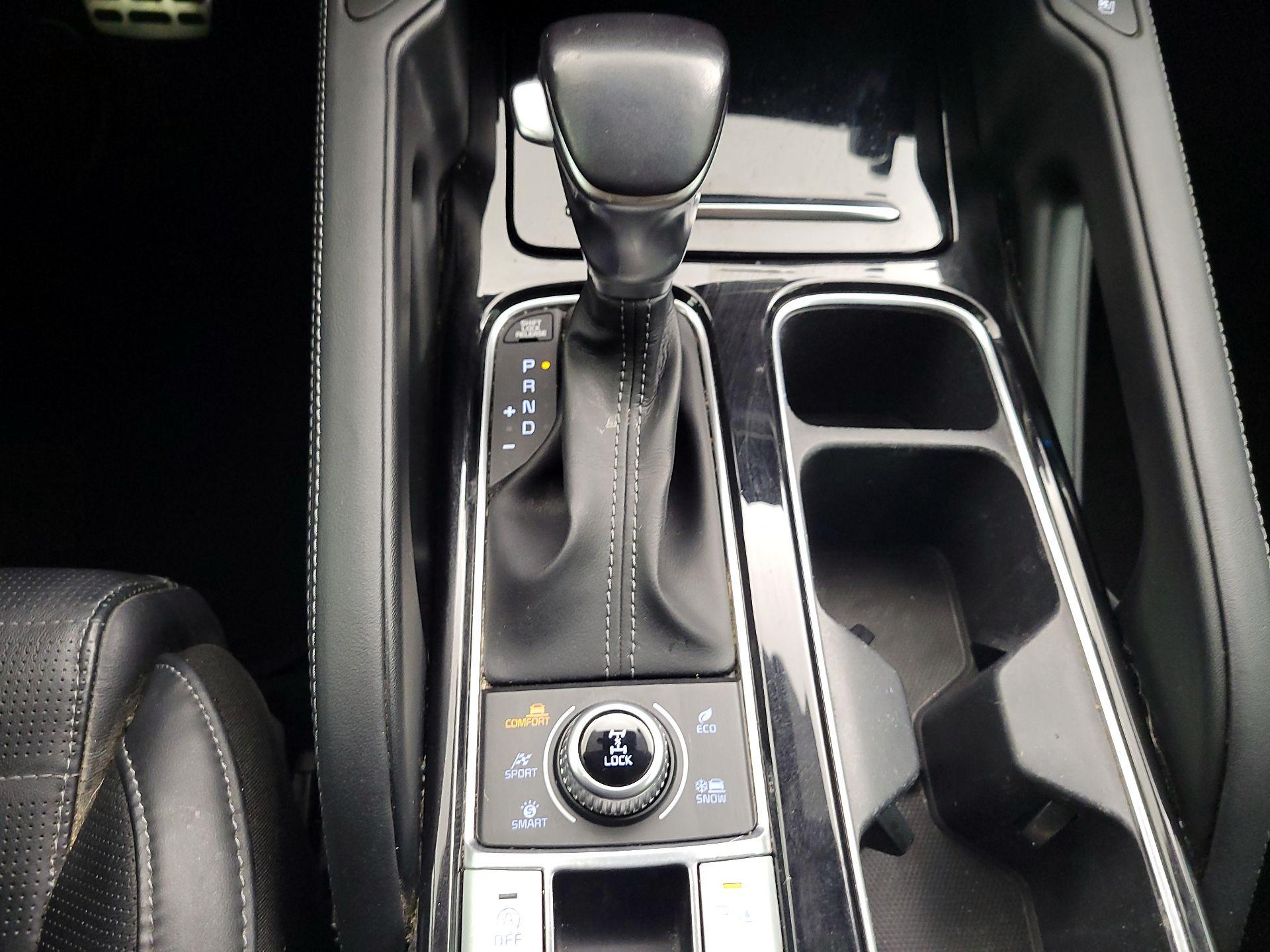 Thumbnail: 2021 Kia Telluride - 18