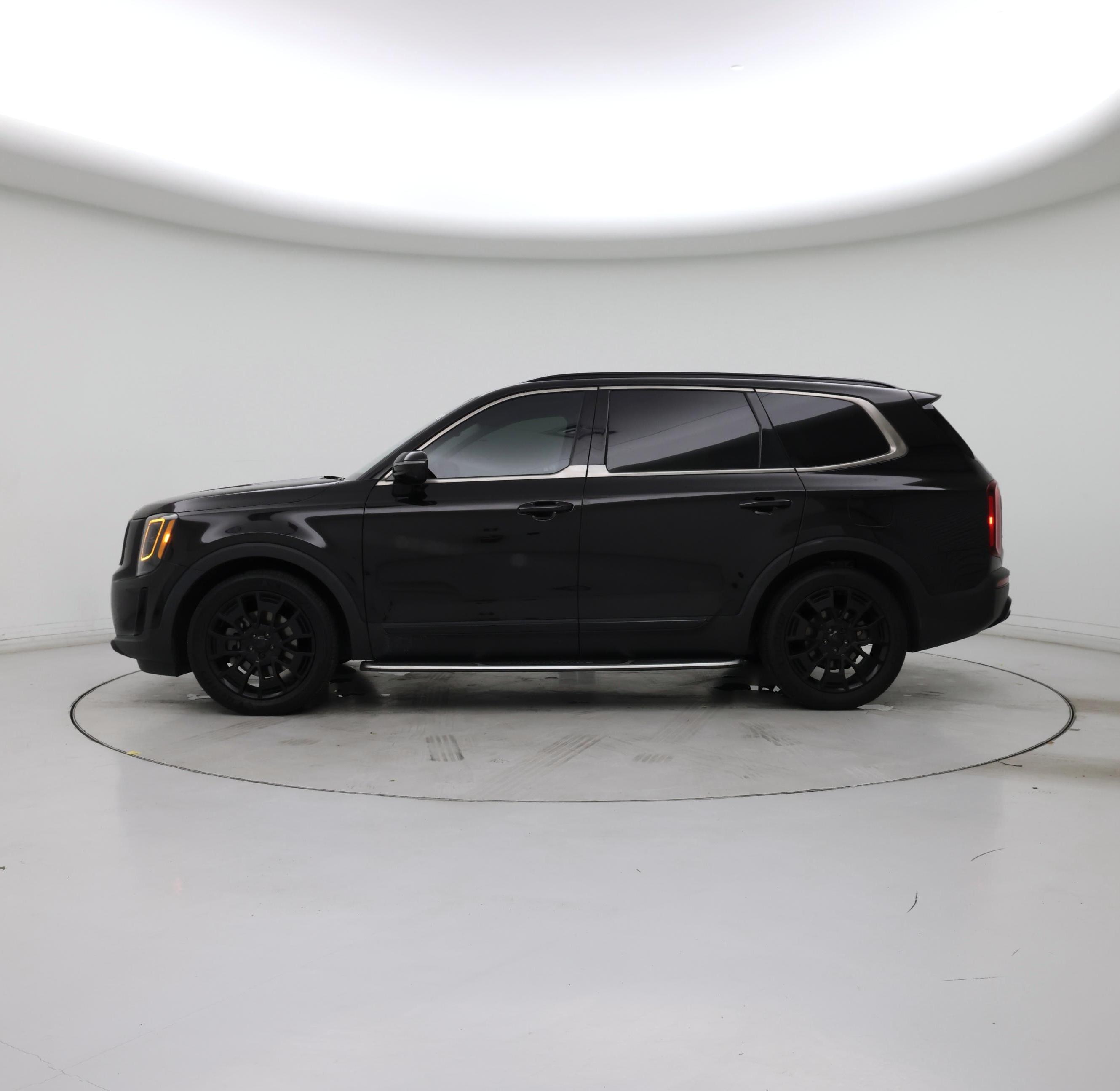 Thumbnail: 2021 Kia Telluride - 3