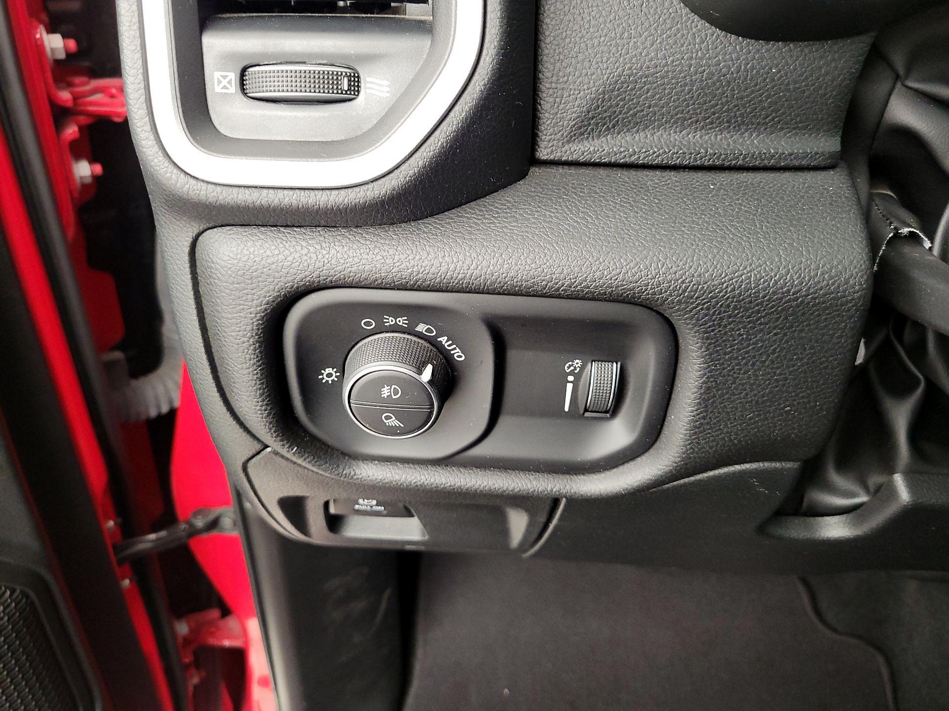 Thumbnail: 2023 RAM 1500 - 13