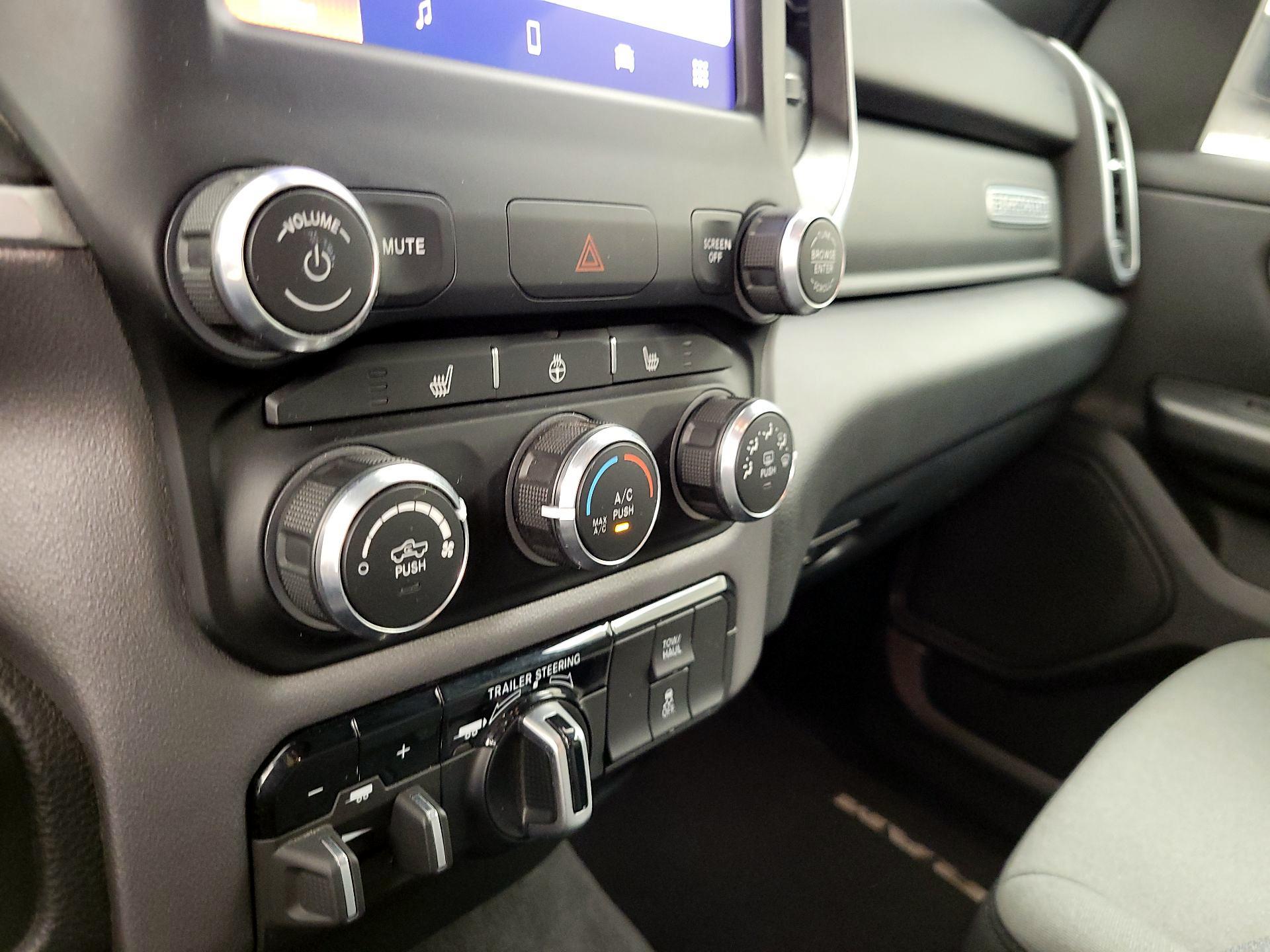 Thumbnail: 2023 RAM 1500 - 16