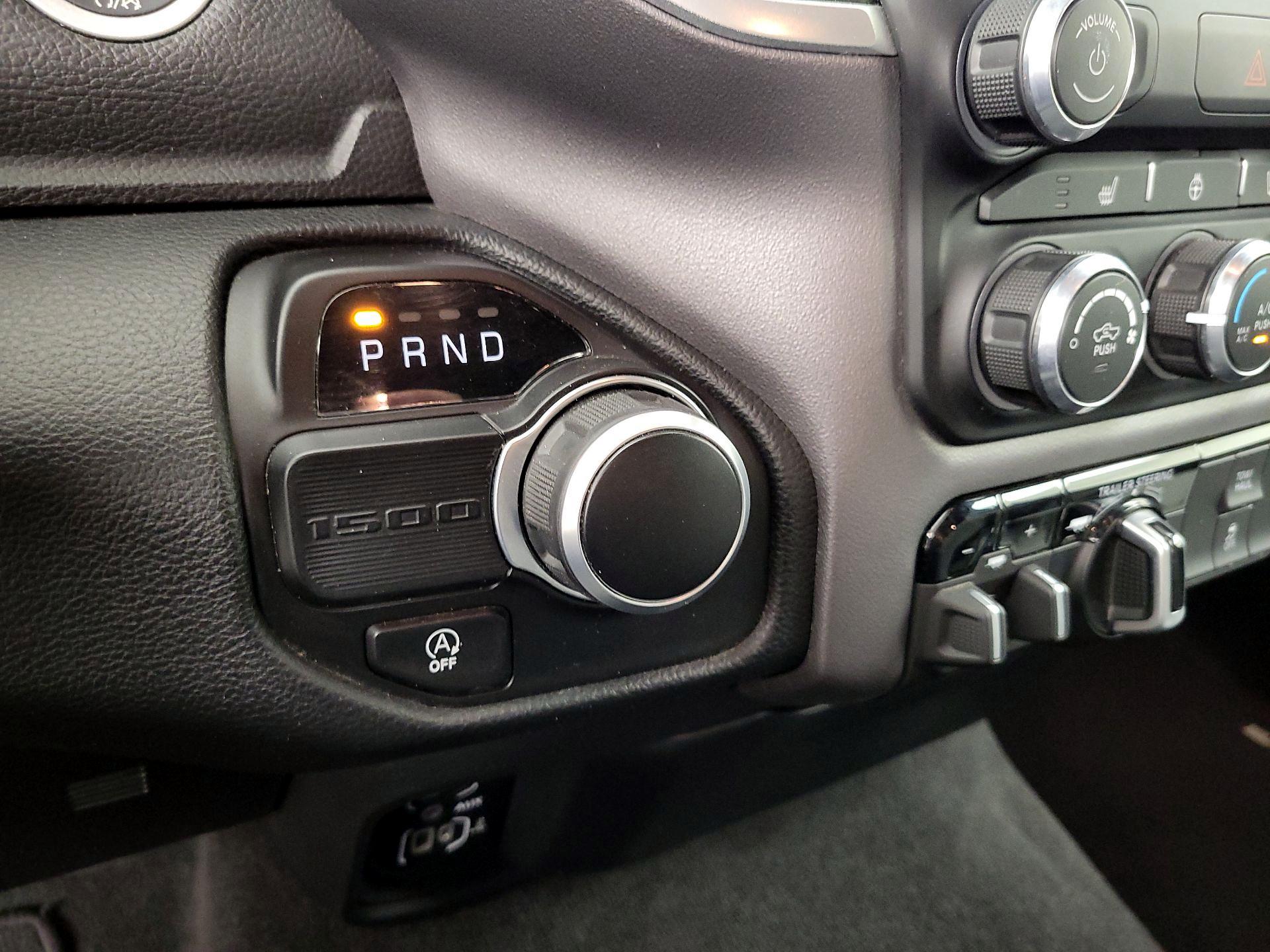 Thumbnail: 2023 RAM 1500 - 17