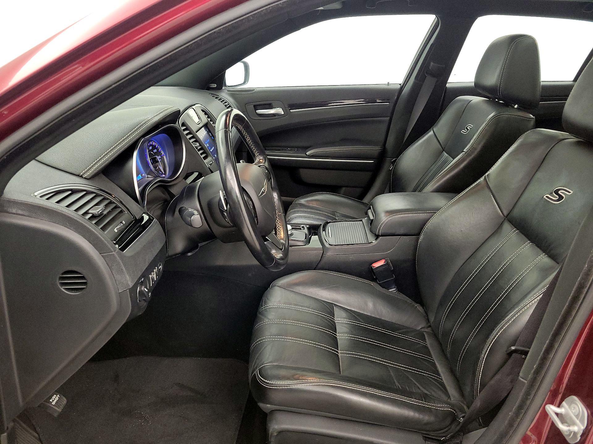 Thumbnail: 2021 Chrysler 300 - 11