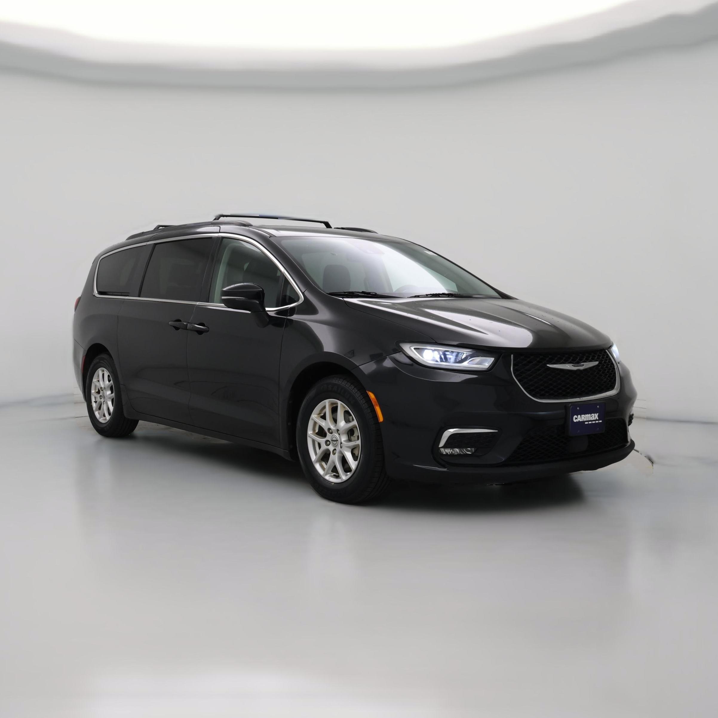 Thumbnail: 2022 Chrysler Pacifica - 1