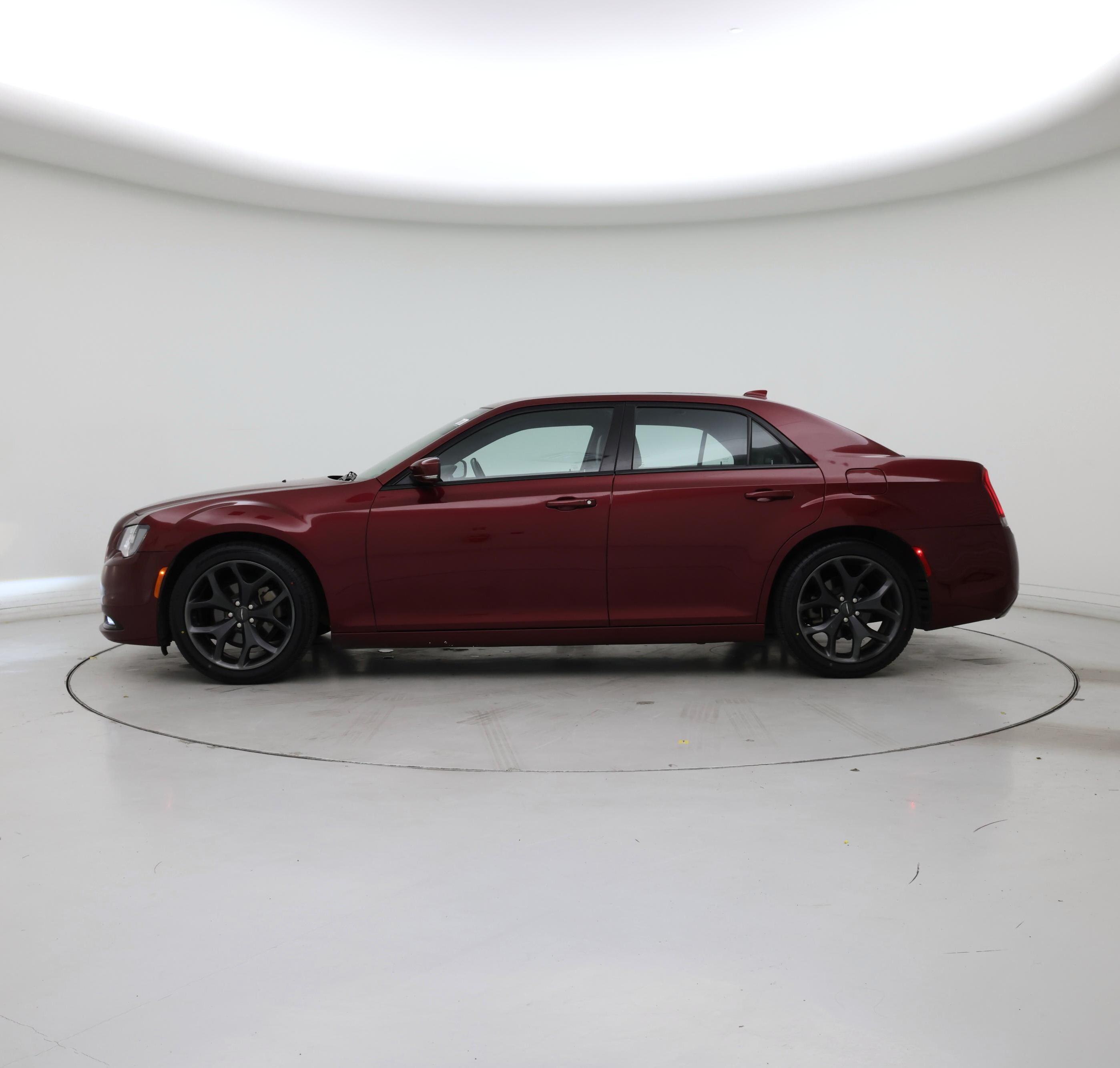 Thumbnail: 2021 Chrysler 300 - 3