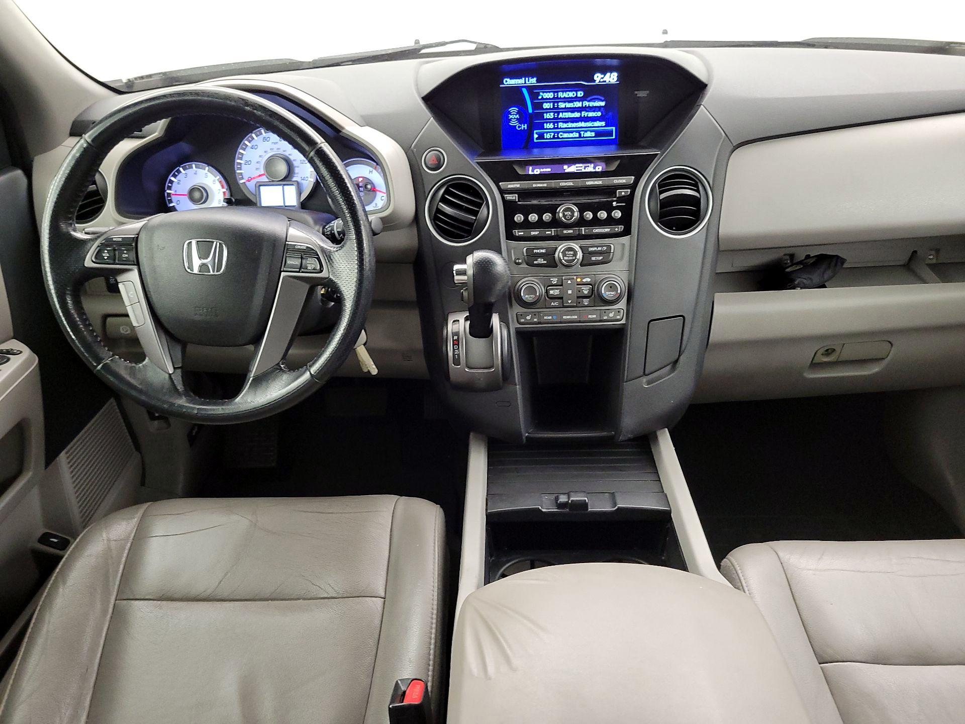 Thumbnail: 2015 Honda Pilot - 9