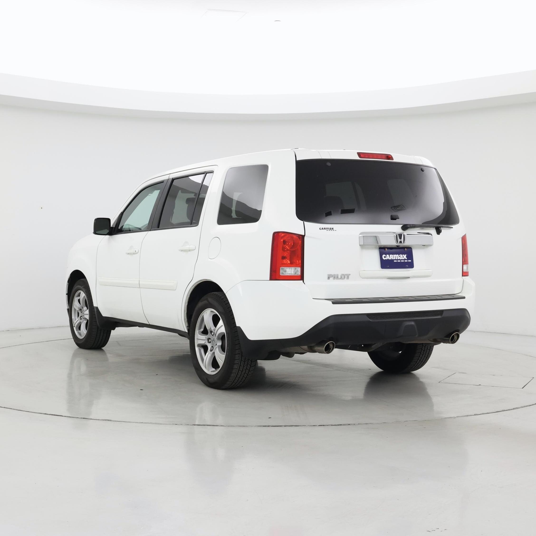 Thumbnail: 2015 Honda Pilot - 2