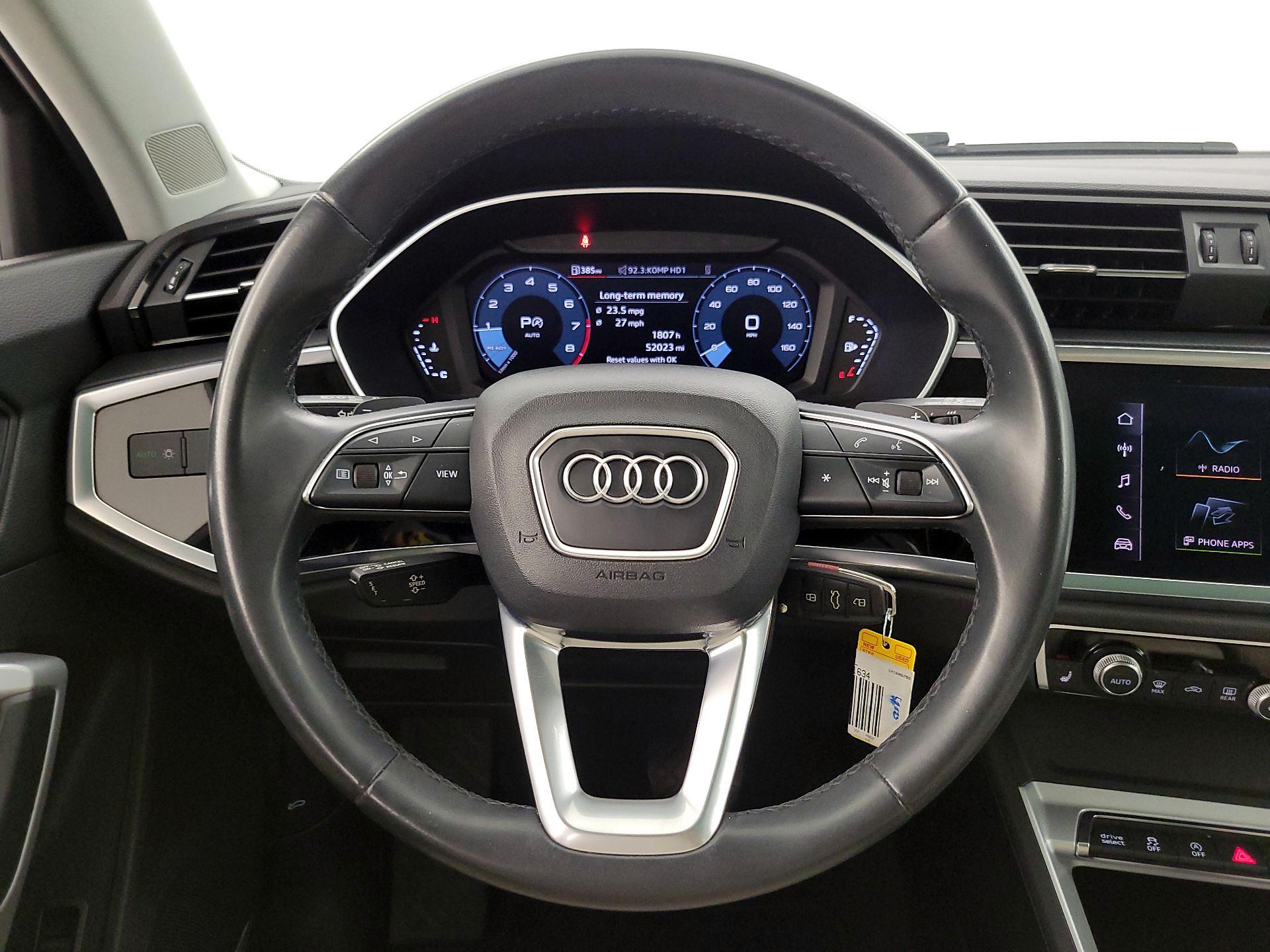 Thumbnail: 2022 Audi Q3 - 10