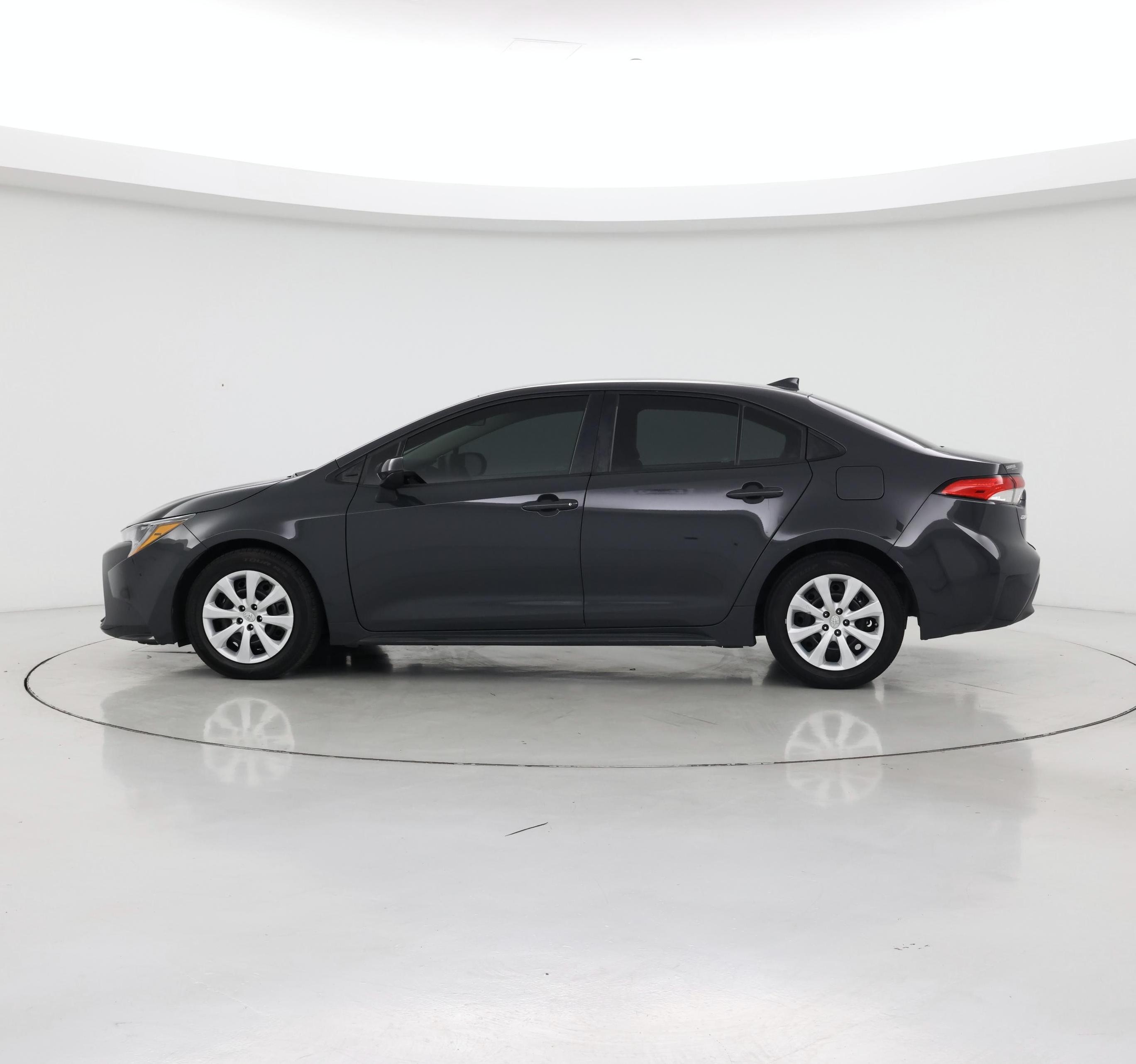 Thumbnail: 2023 Toyota Corolla - 3